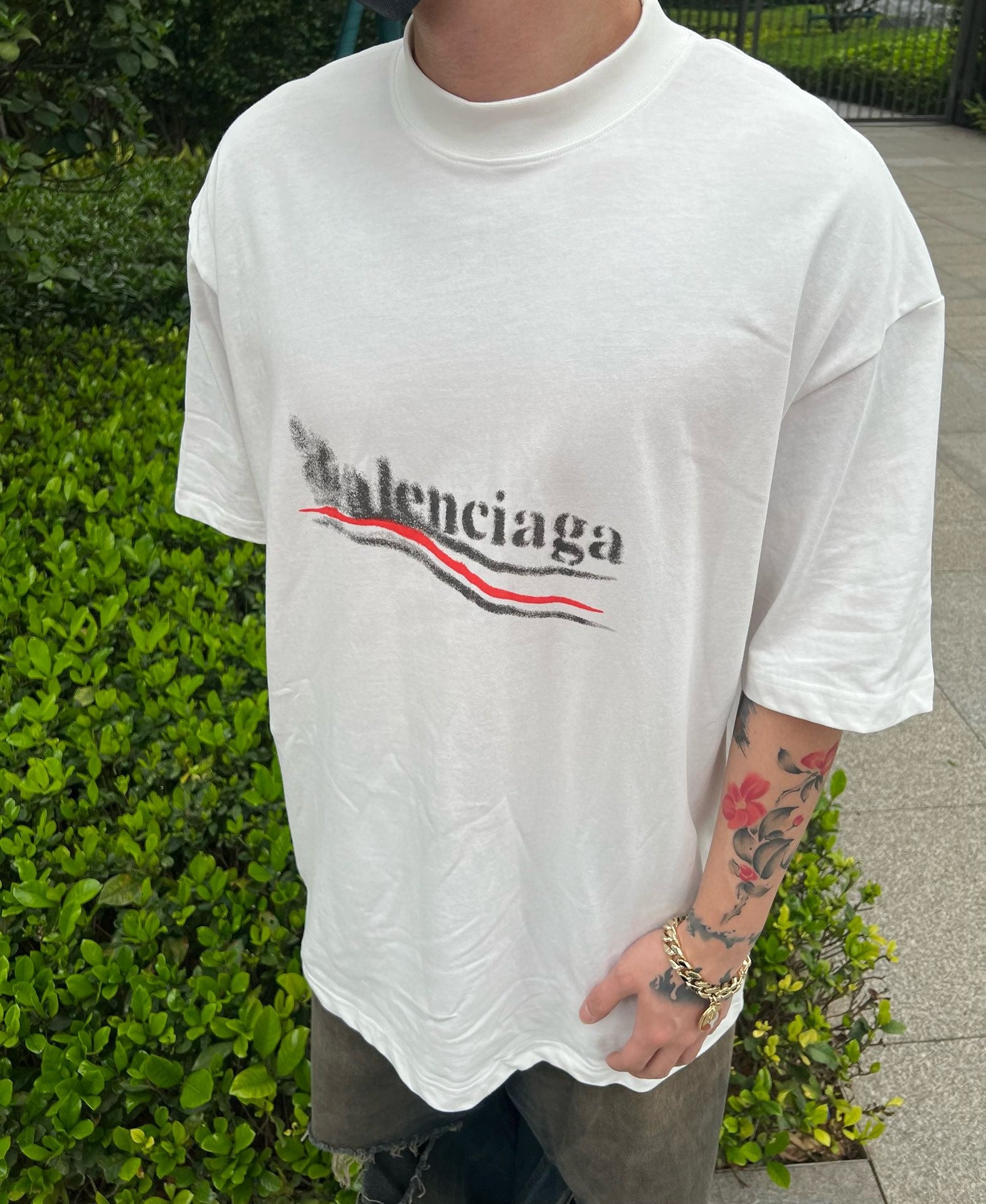 LuxluxHouse Best Quality Clothes Balenciaga T-shirt