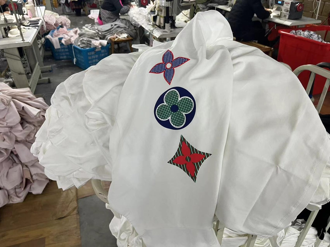 LuxluxHouse Best Quality Clothes T-shirt Louis Vuitton