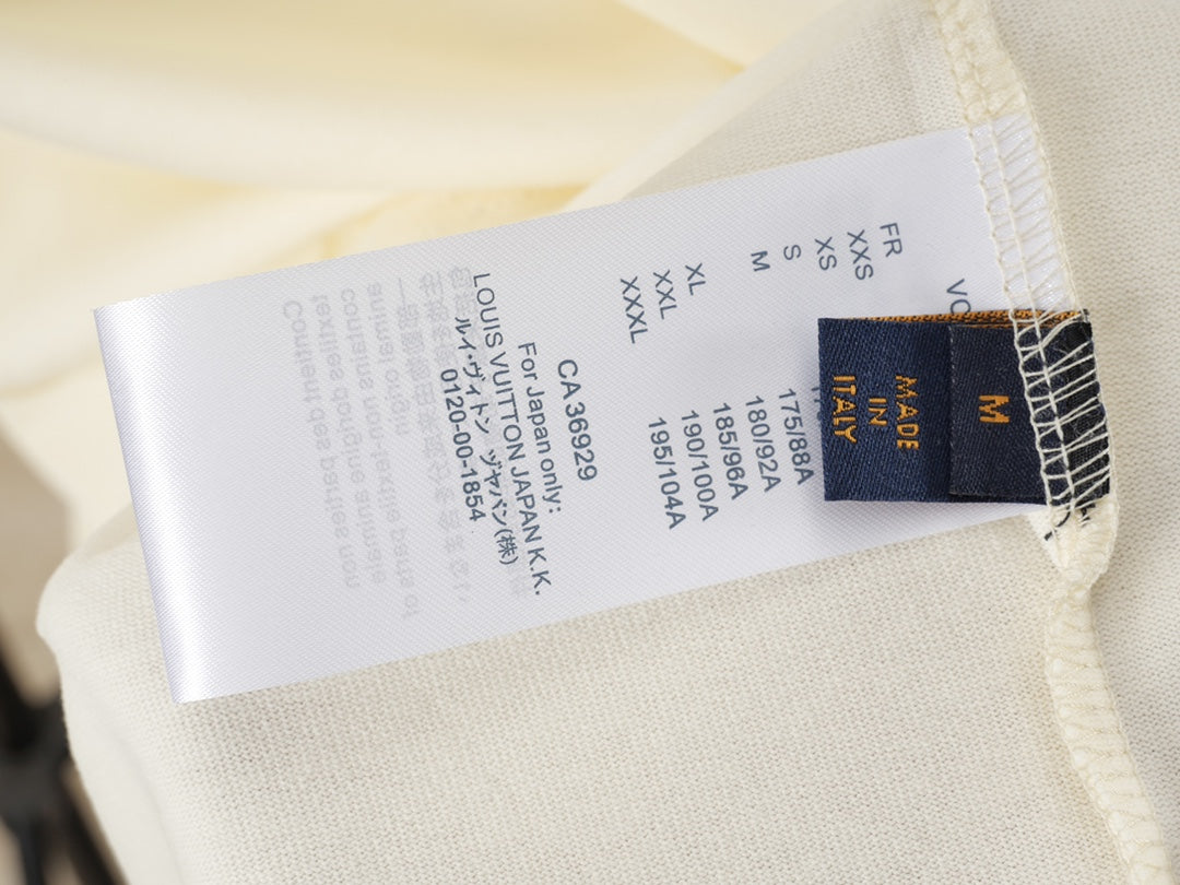 LuxluxHouse Best Quality Clothes T-shirt Louis Vuitton