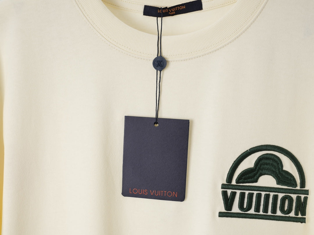 LuxluxHouse Best Quality Clothes T-shirt Louis Vuitton