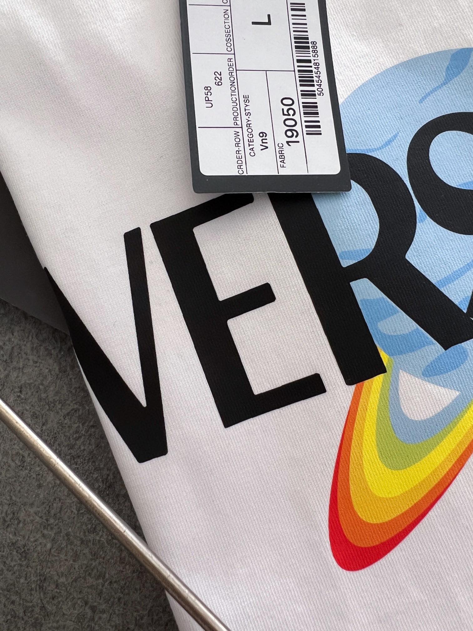 LuxluxHouse Best Quality Clothes Versace T-shirt