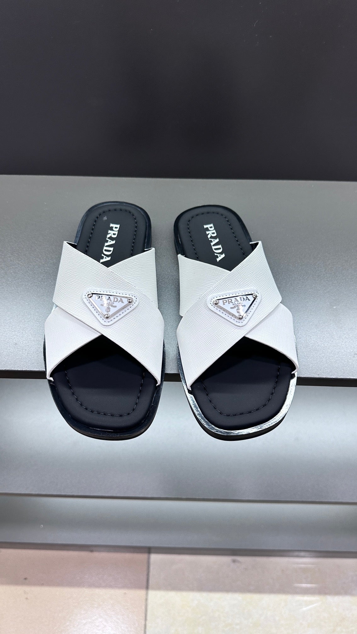 LuxluxHouse Best Quality Sandals Prada