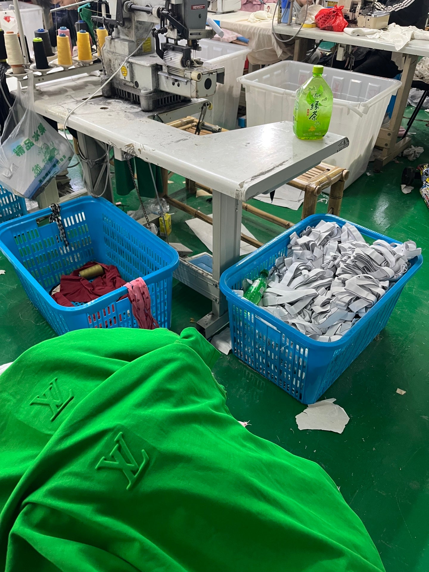 LuxluxHouse Best Quality Clothes T-shirt Louis Vuitton