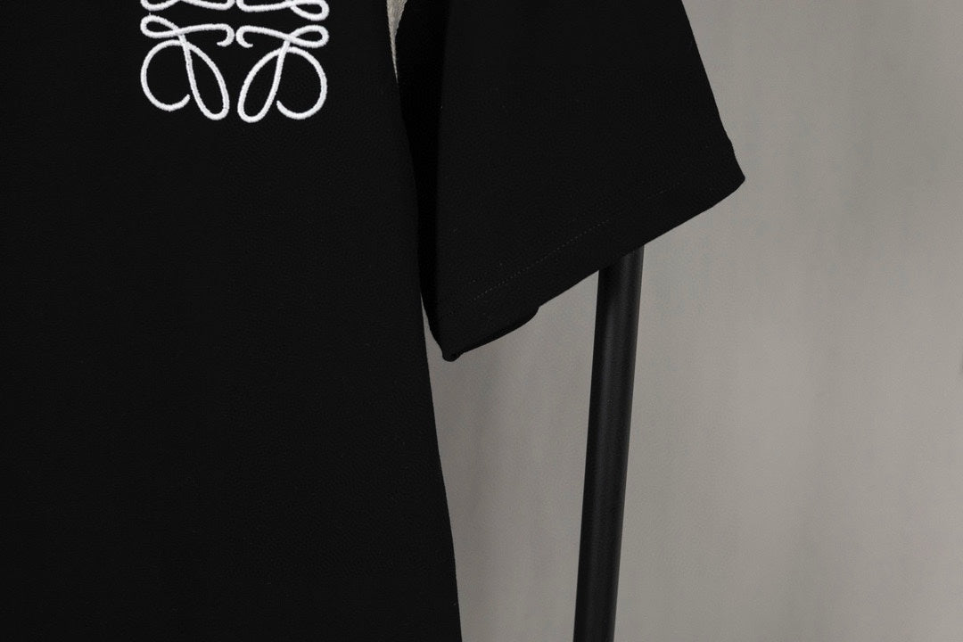 LuxluxHouse Best Quality Clothes T-shirt Loewe