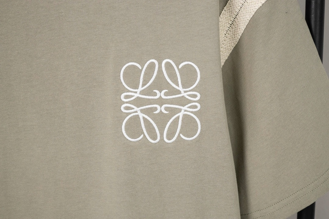 LuxluxHouse Best Quality Clothes T-shirt Loewe