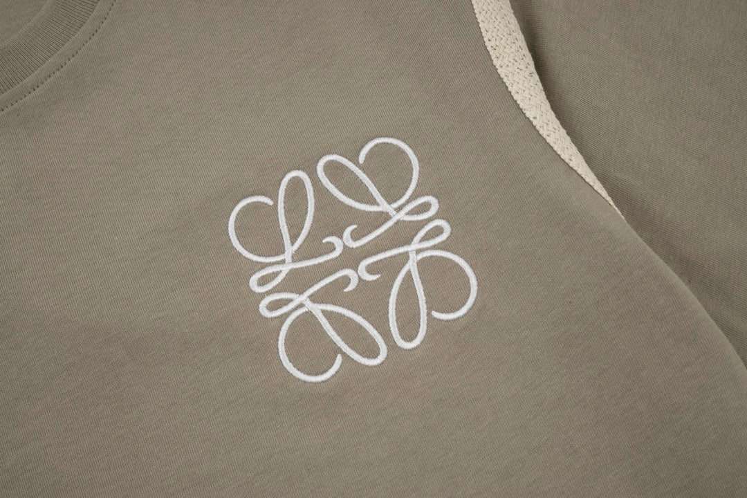 LuxluxHouse Best Quality Clothes T-shirt Loewe