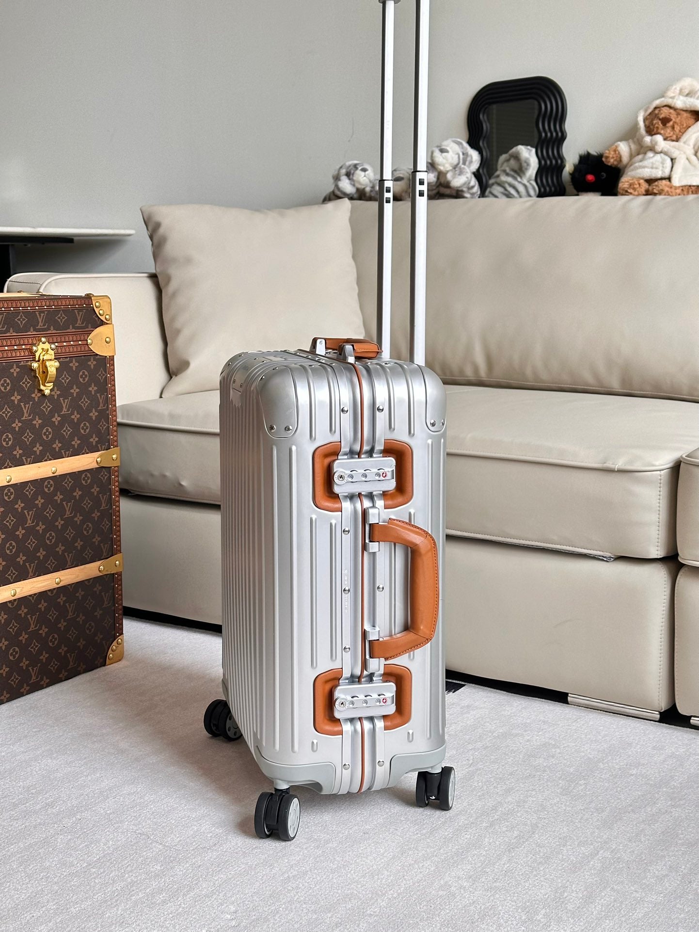 LuxluxHouse Best Quality Bags Luggage