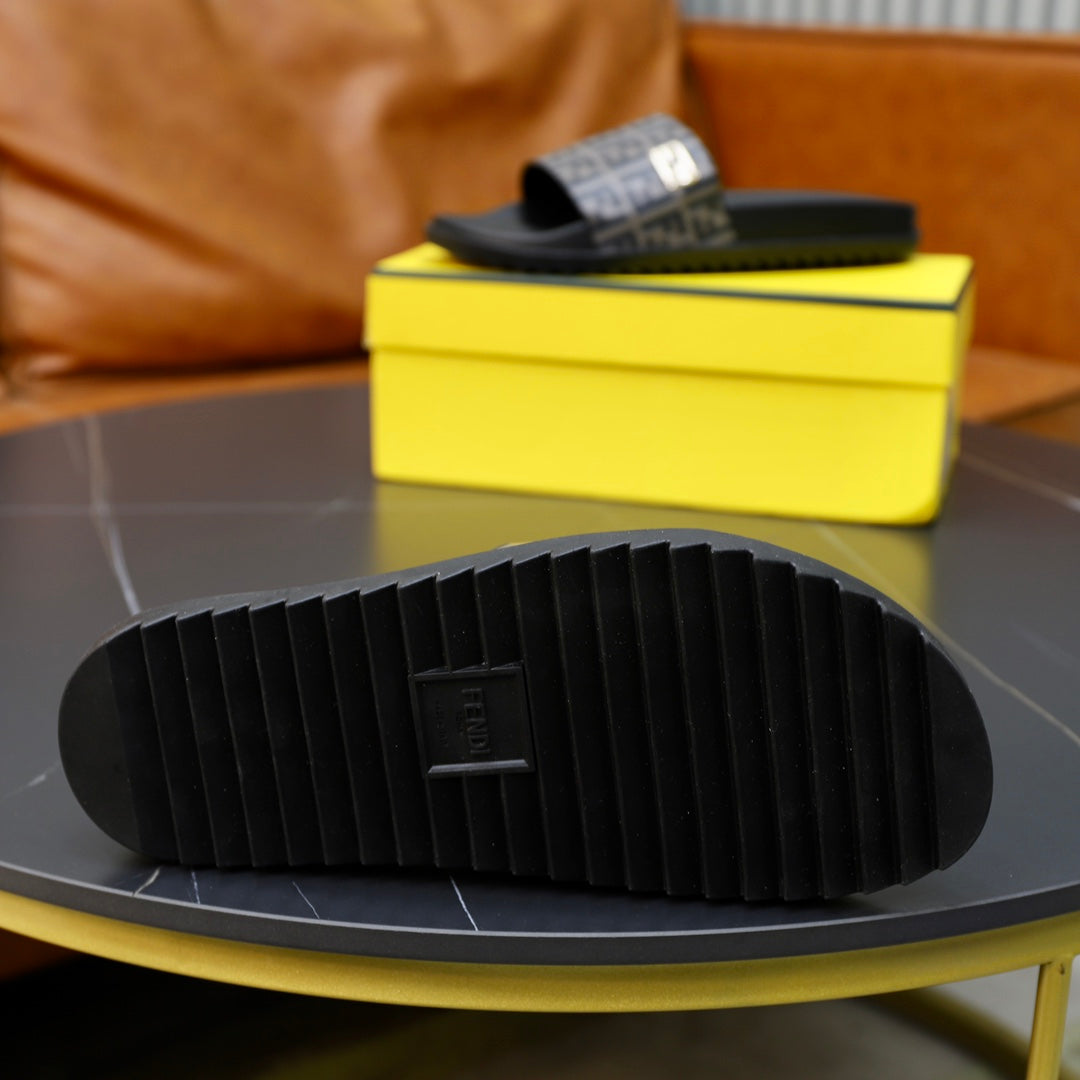 LuxluxHouse Best Quality Sandals Fendi