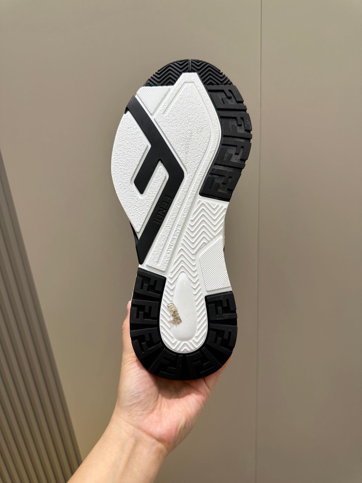 LuxluxHouse Best Quality Shoes Fendi