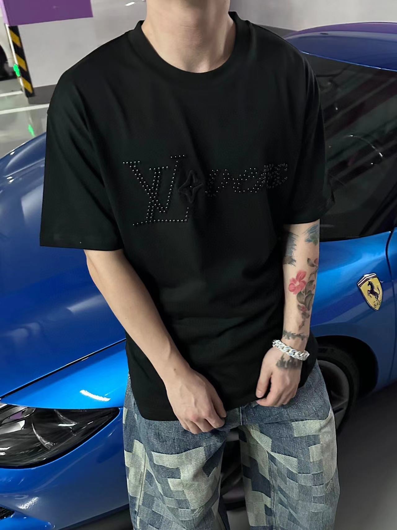 LuxluxHouse Best Quality Clothes T-shirt Louis Vuitton