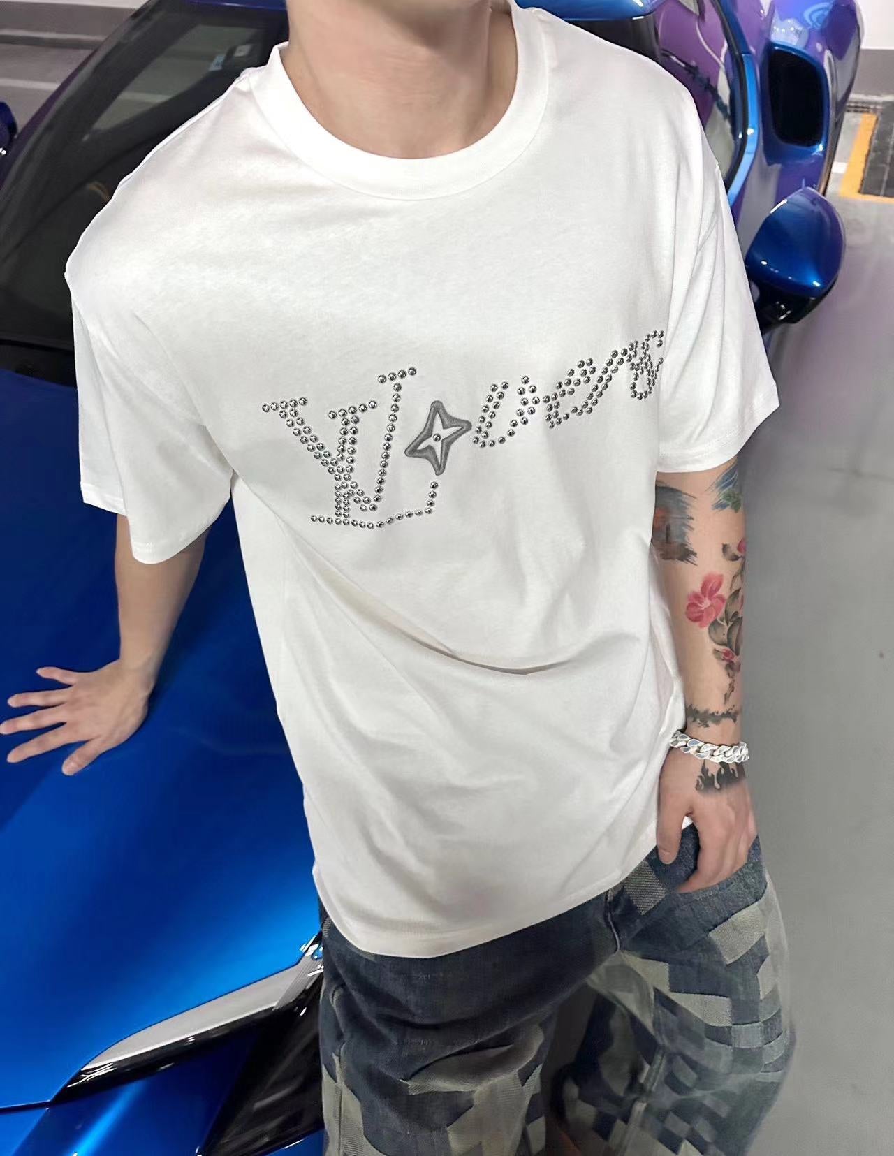 LuxluxHouse Best Quality Clothes T-shirt Louis Vuitton