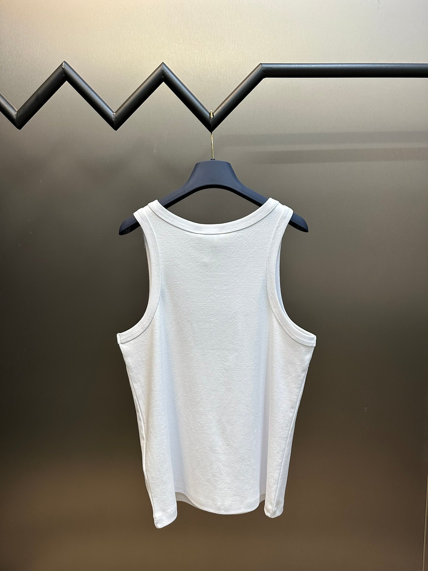 LuxluxHouse Best Quality Clothes T-shirt Prada