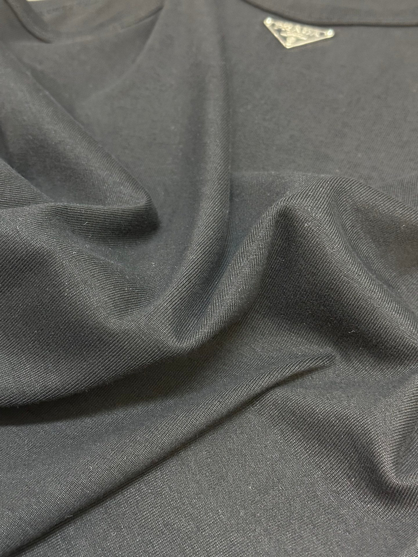 LuxluxHouse Best Quality Clothes T-shirt Prada