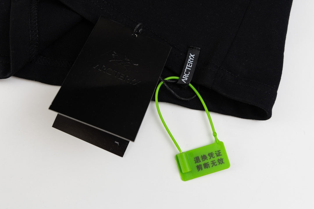 LuxluxHouse Best Quality Clothes T-shirt Arcteryx