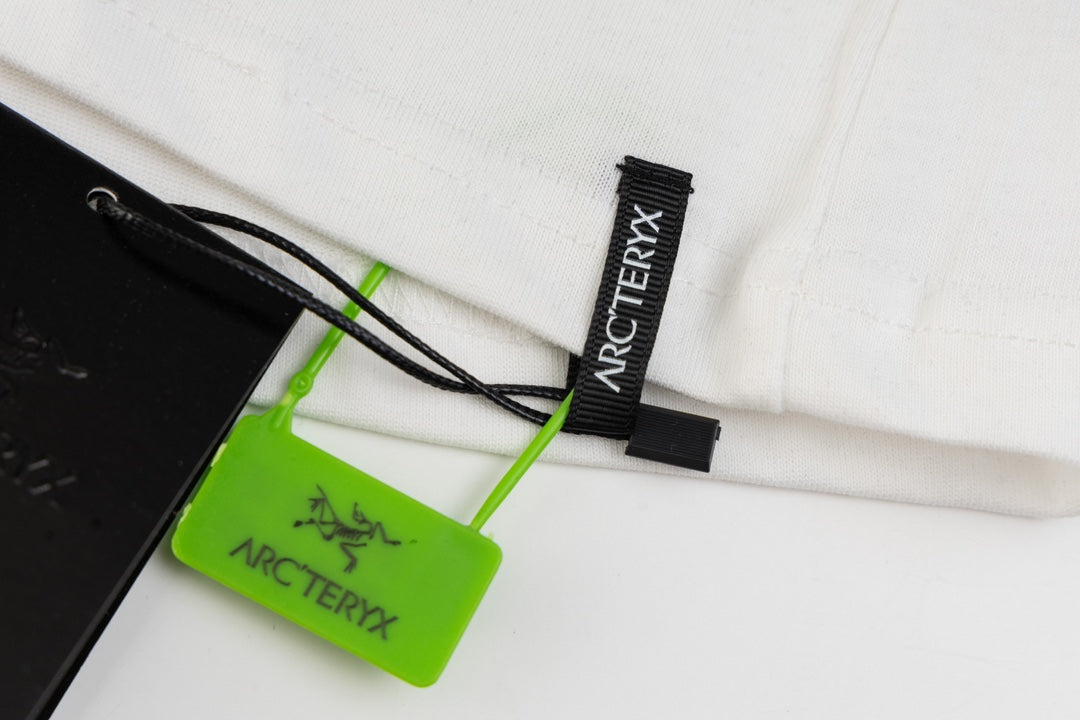 LuxluxHouse Best Quality Clothes T-shirt Arcteryx