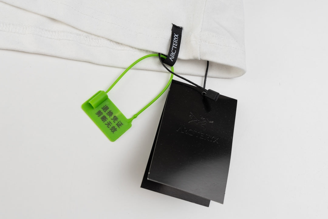 LuxluxHouse Best Quality Clothes T-shirt Arcteryx