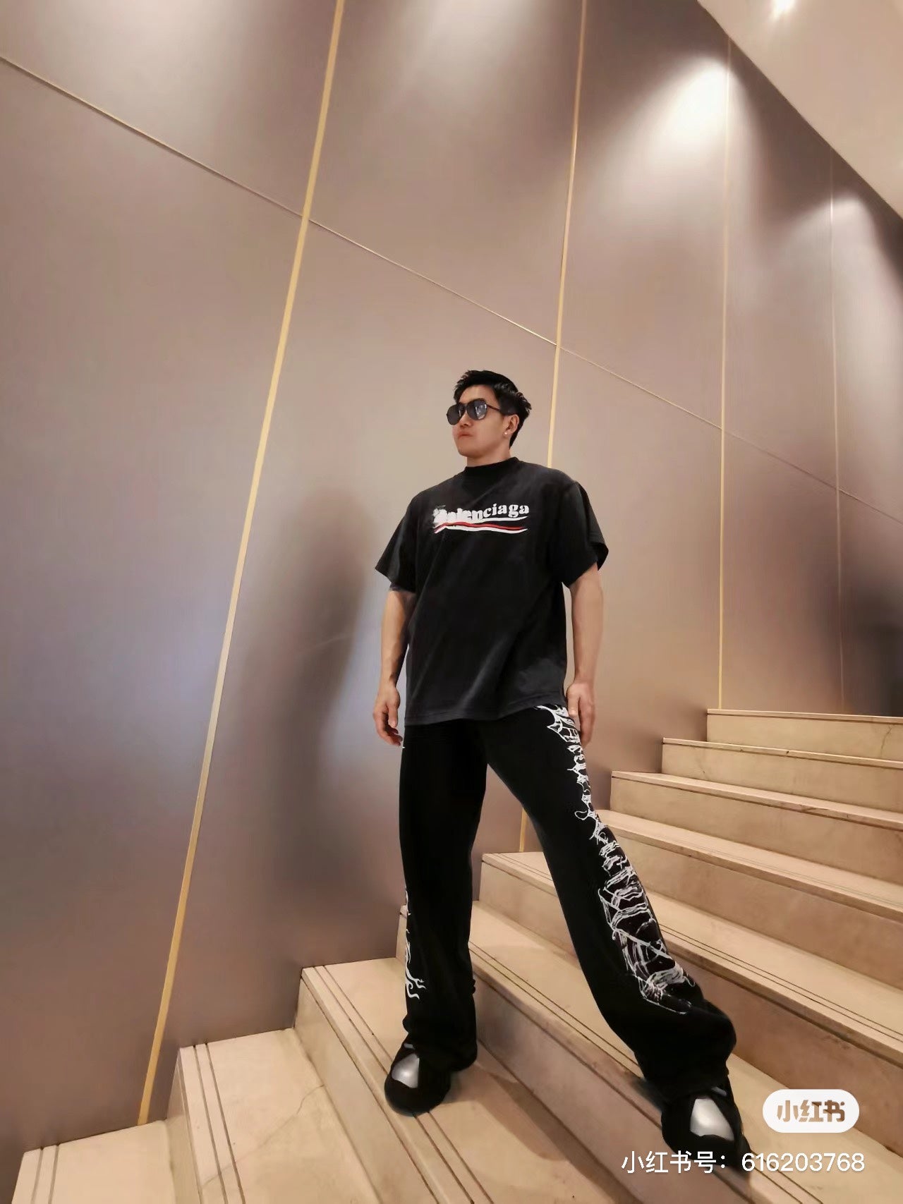 LuxluxHouse Best Quality Clothes Balenciaga T-shirt