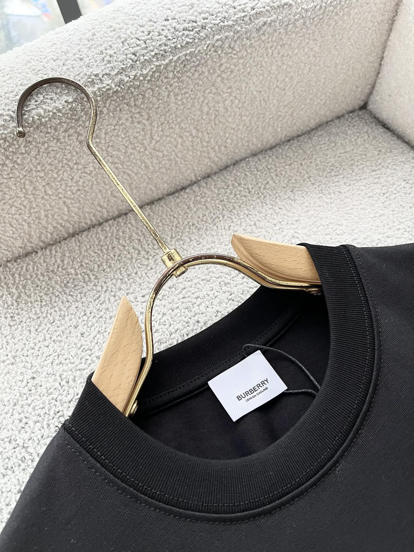 LuxluxHouse Best Quality Clothes Burberry T-shirt