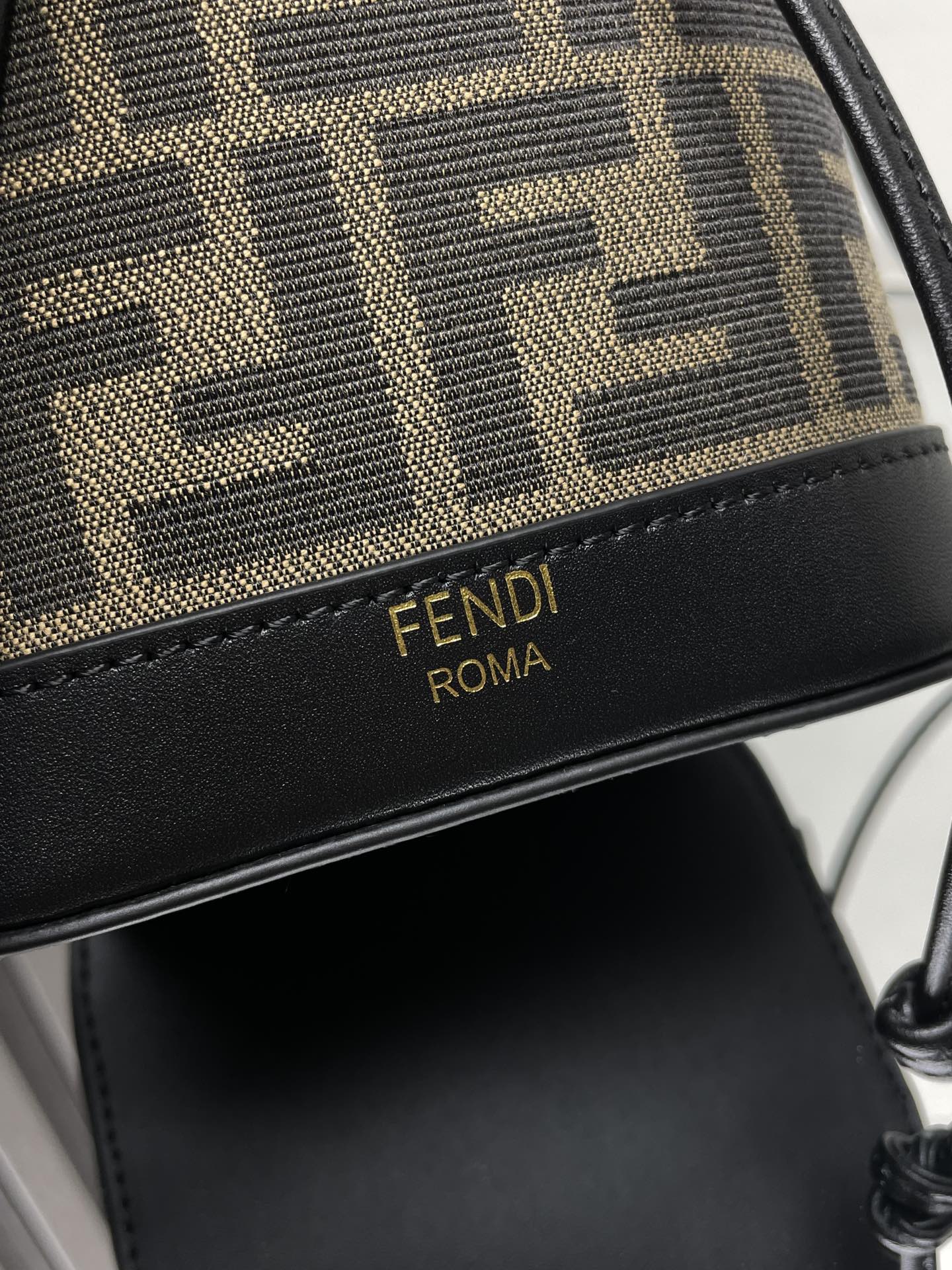 LuxluxHouse Best Quality Bags Women Fendi
