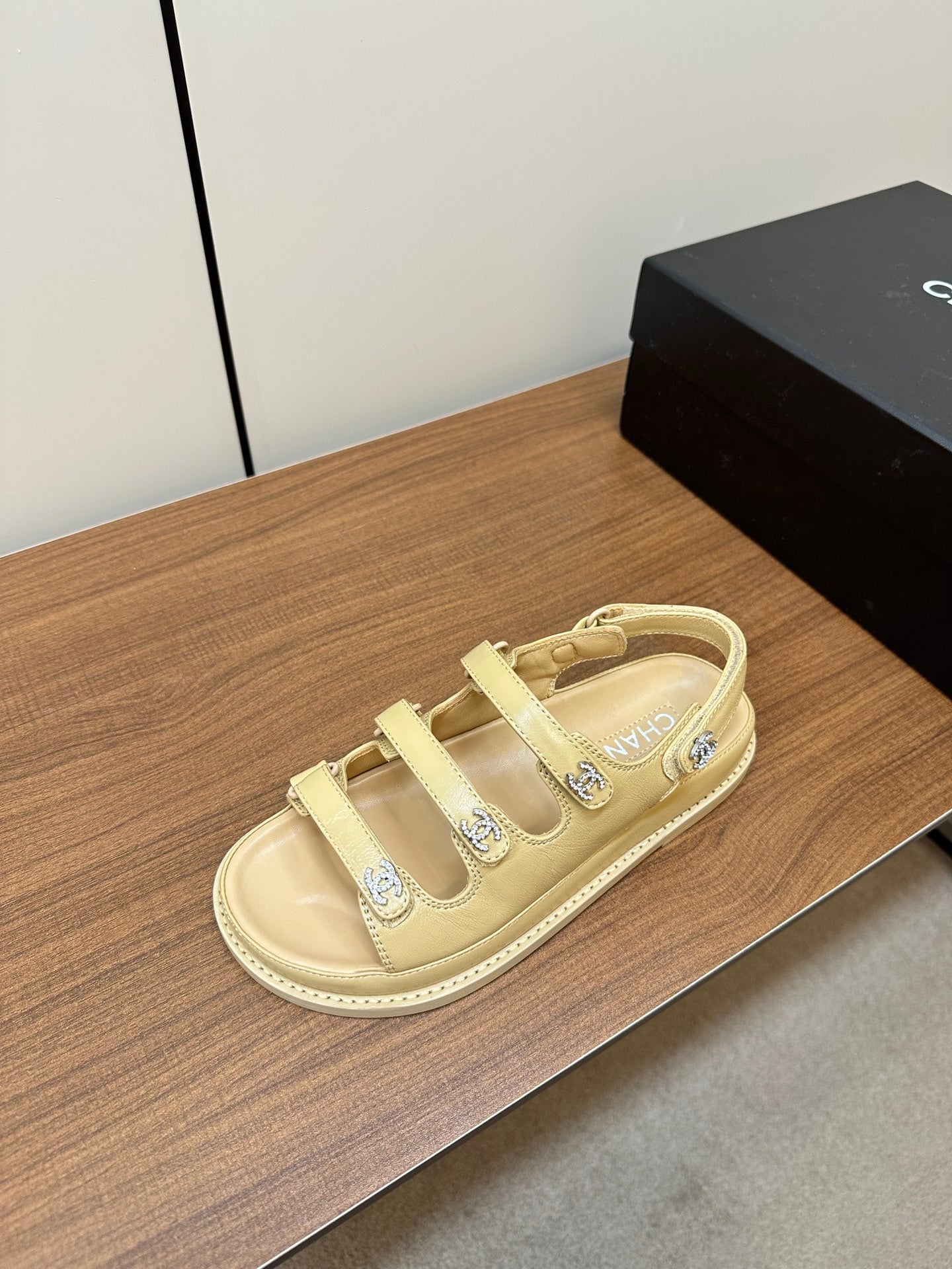 LuxluxHouse Best Quality Chanel Sandals