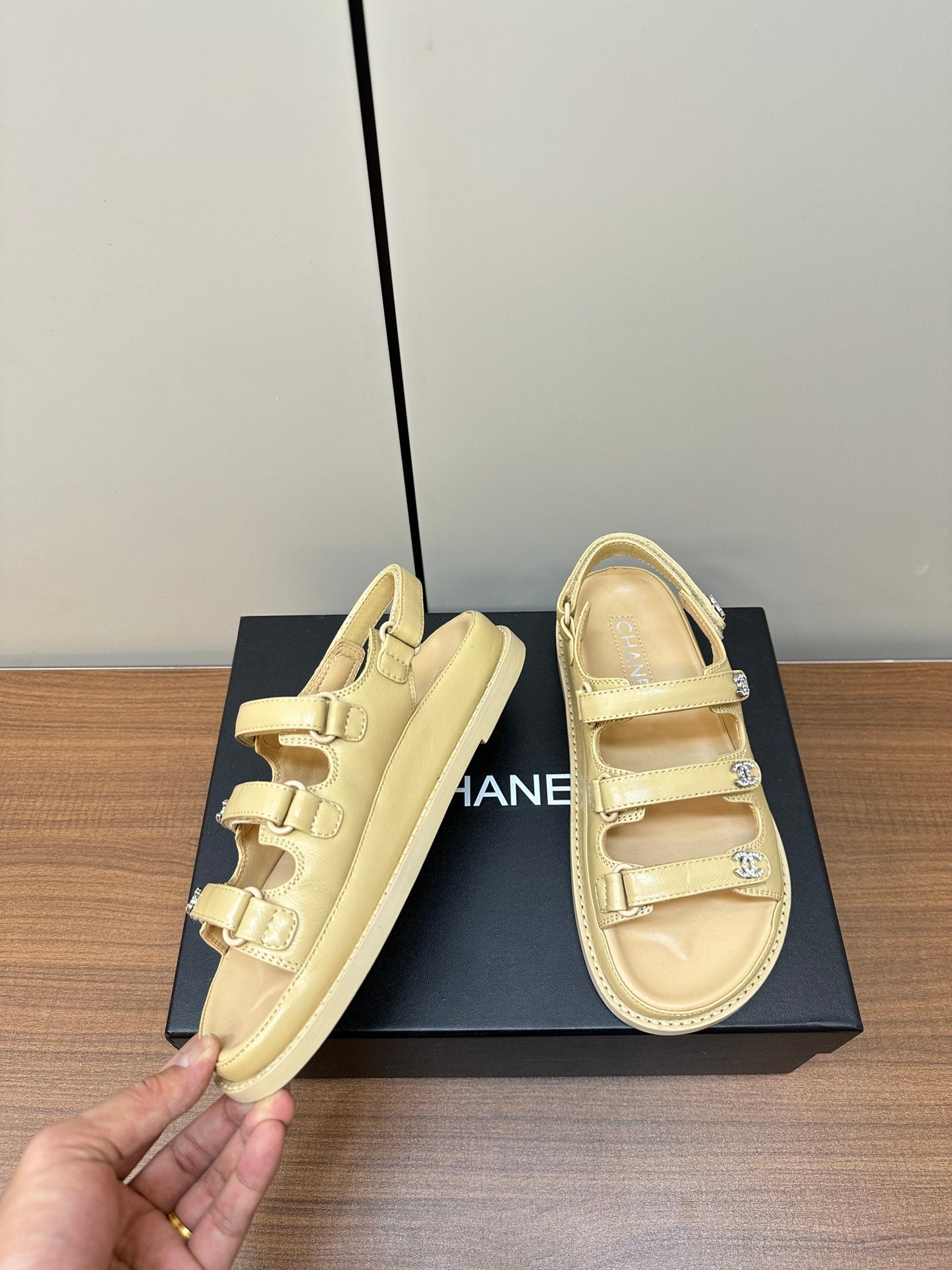 LuxluxHouse Best Quality Chanel Sandals