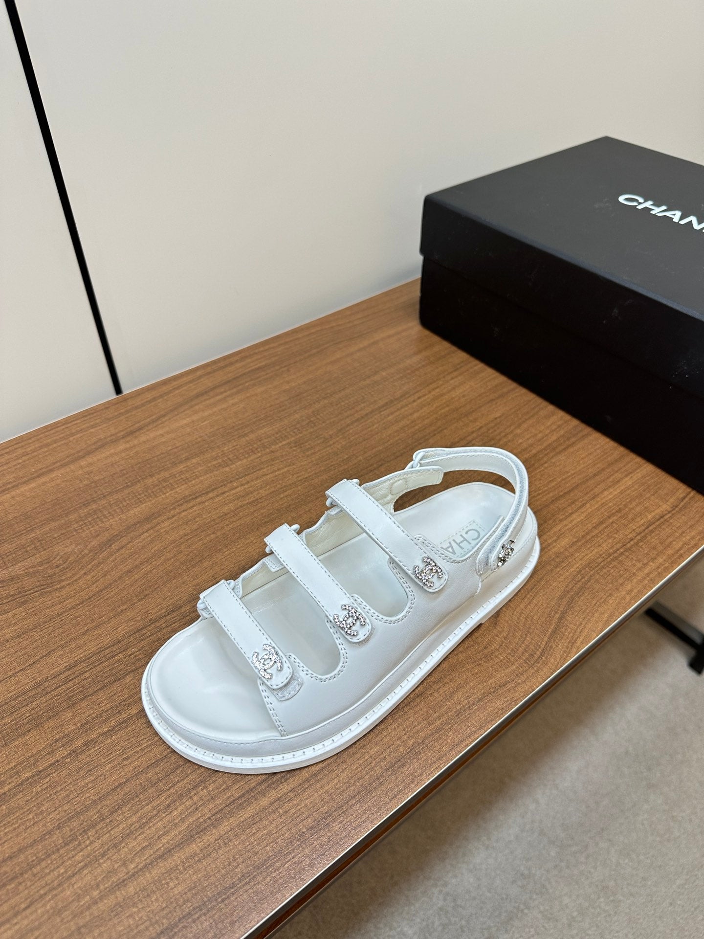LuxluxHouse Best Quality Chanel Sandals