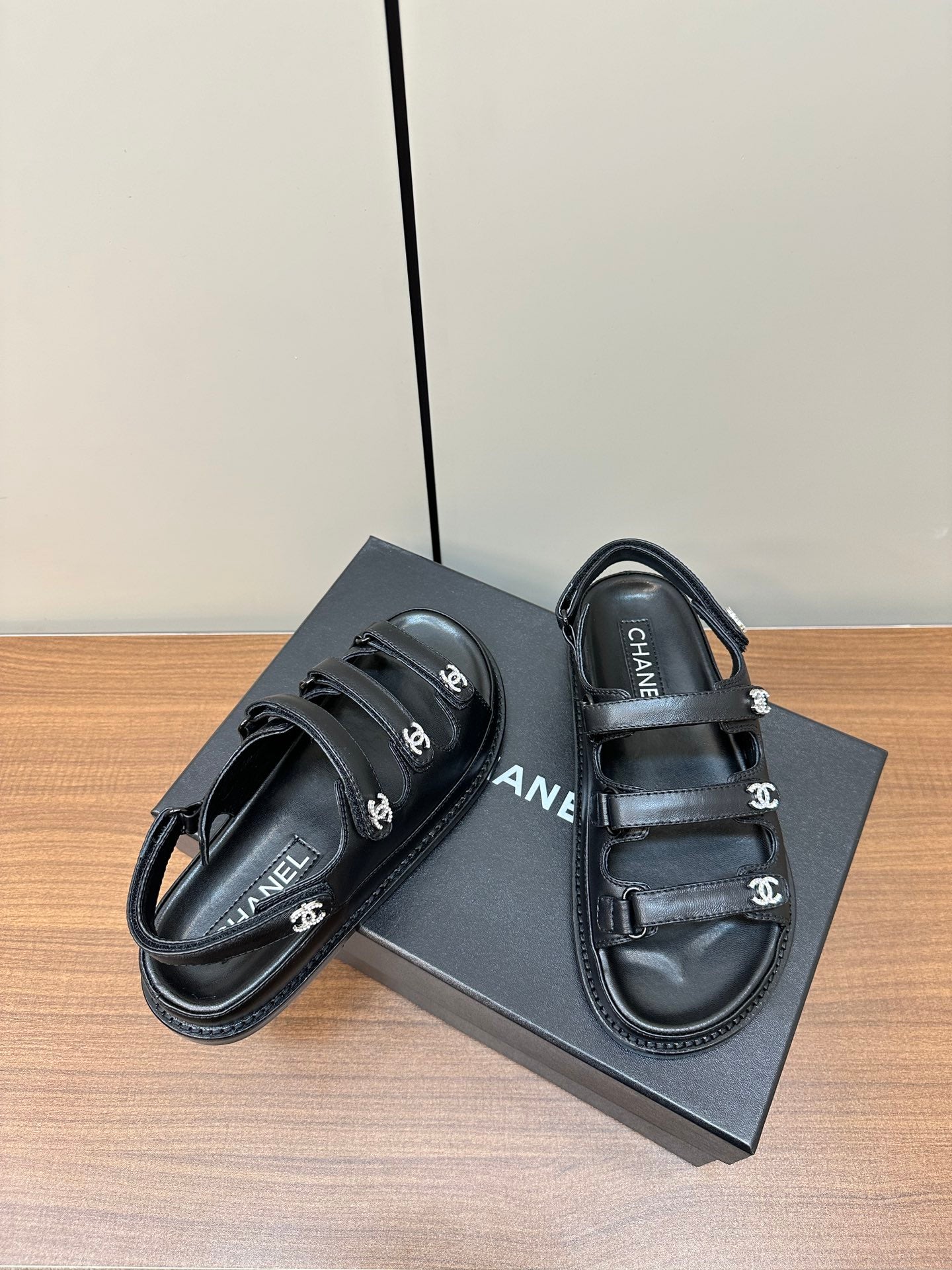 LuxluxHouse Best Quality Chanel Sandals