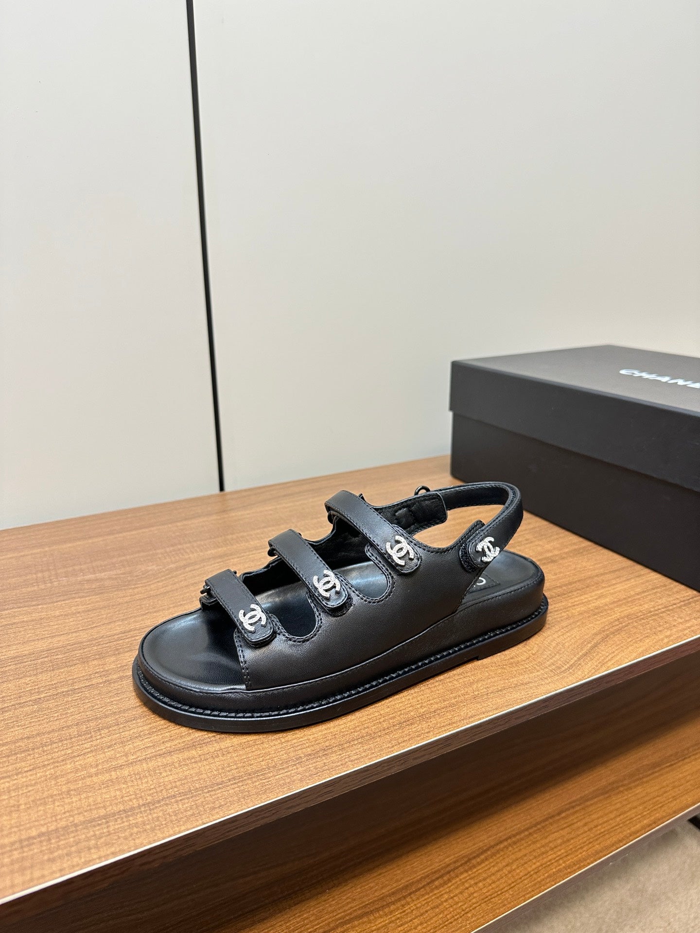 LuxluxHouse Best Quality Chanel Sandals