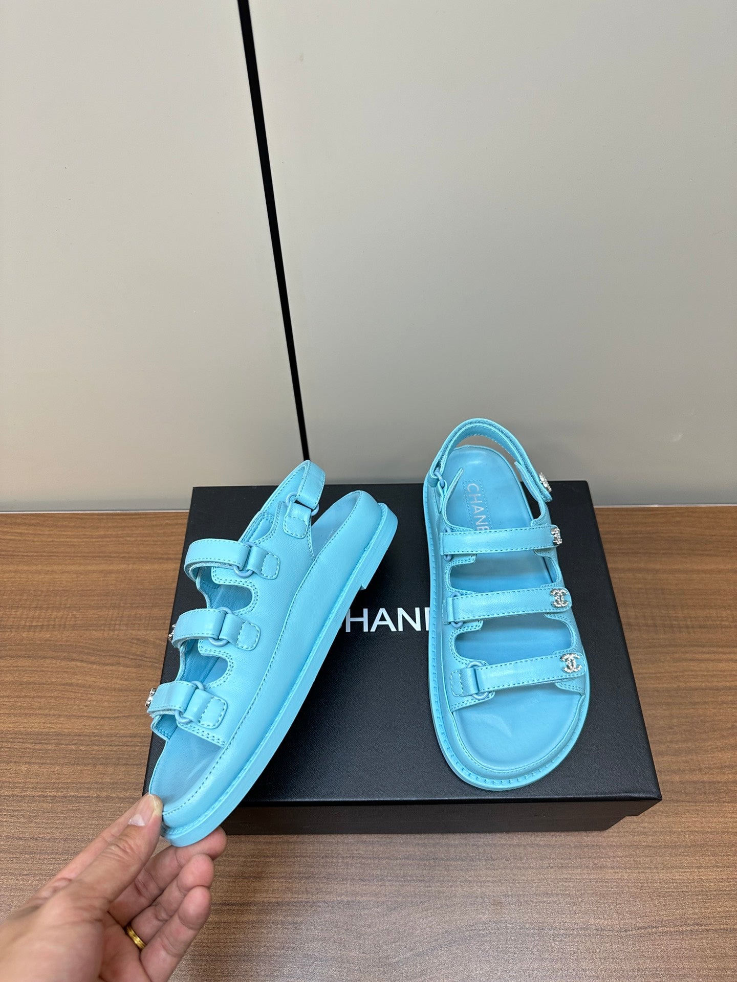 LuxluxHouse Best Quality Chanel Sandals