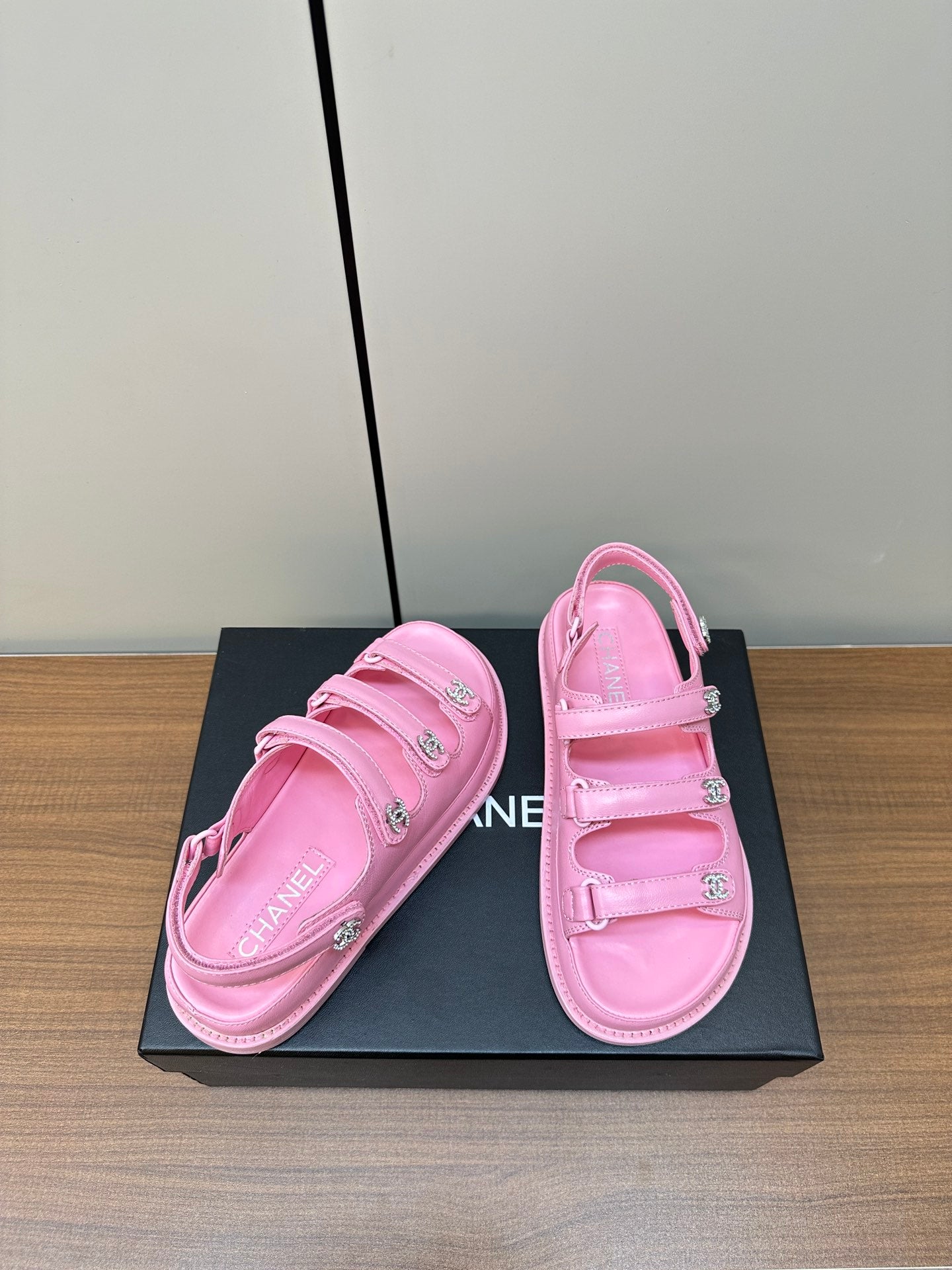 LuxluxHouse Best Quality Chanel Sandals