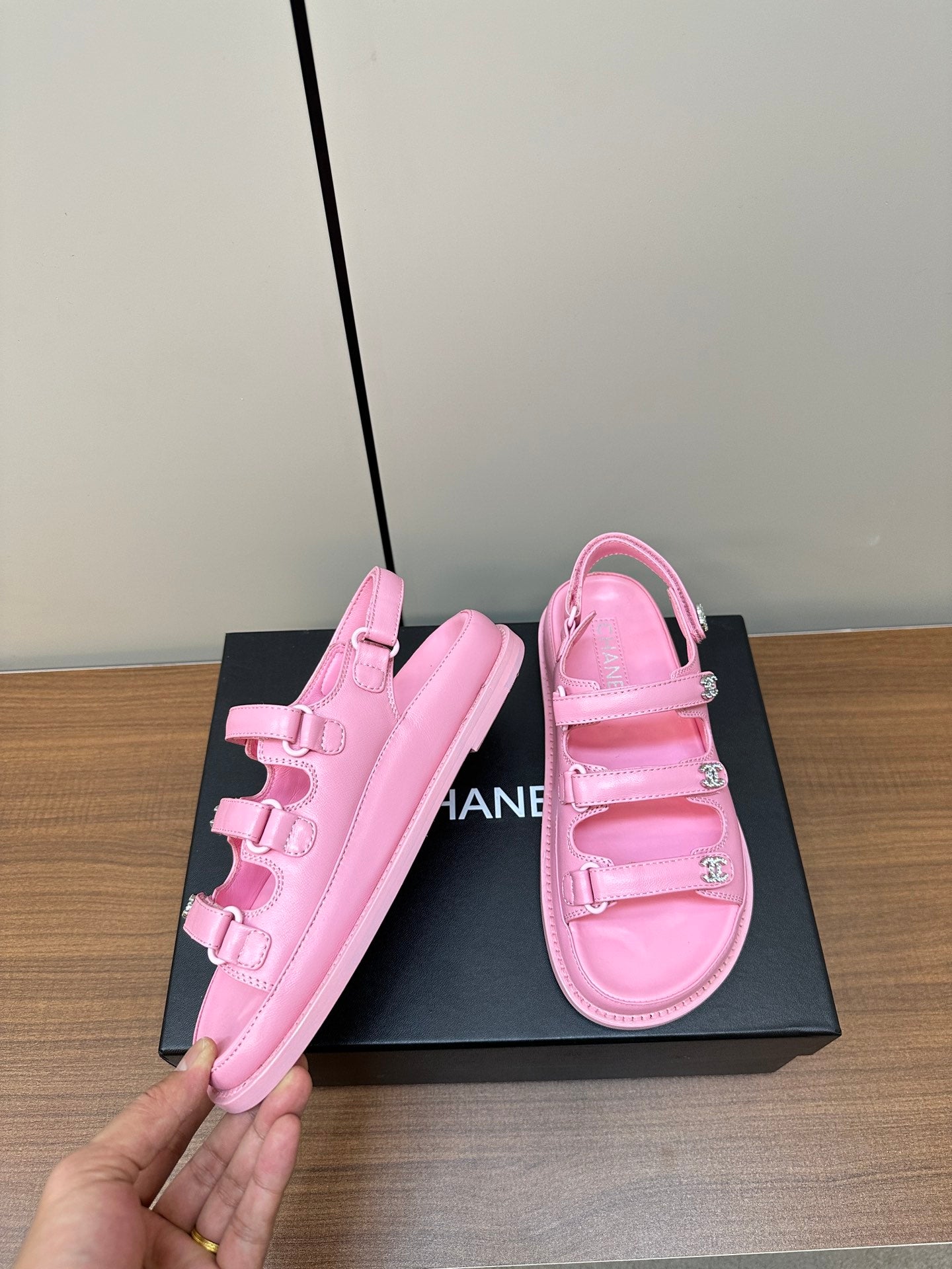 LuxluxHouse Best Quality Chanel Sandals