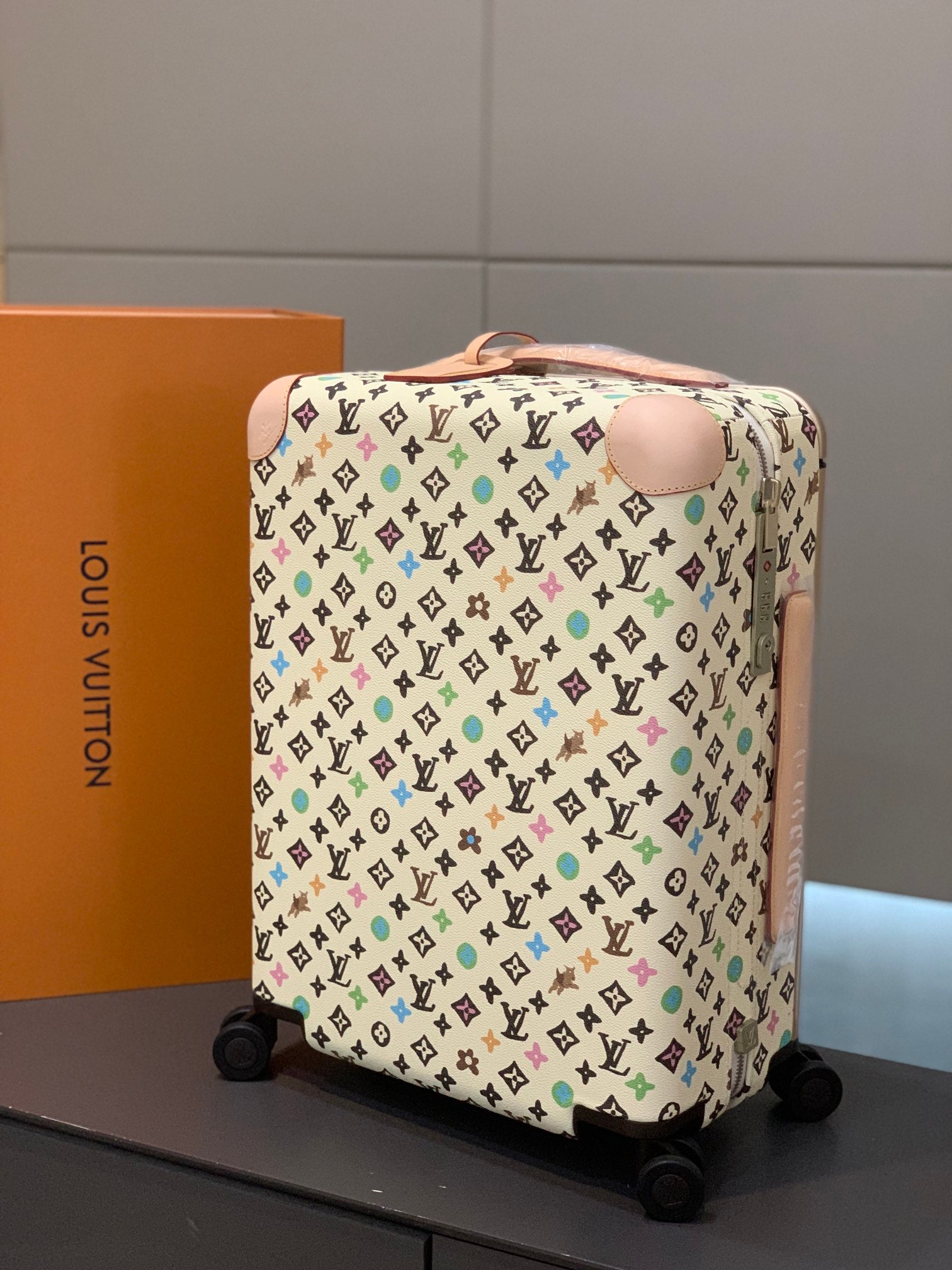 LuxluxHouse Best Quality Bags Luggage