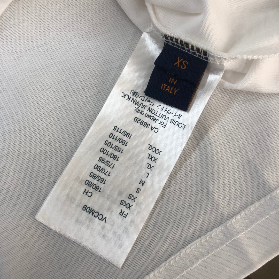 LuxluxHouse Best Quality Clothes T-shirt Louis Vuitton
