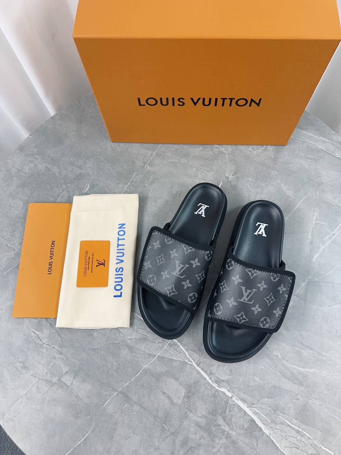 LuxluxHouse Best Quality Sandals Louis Vuitton