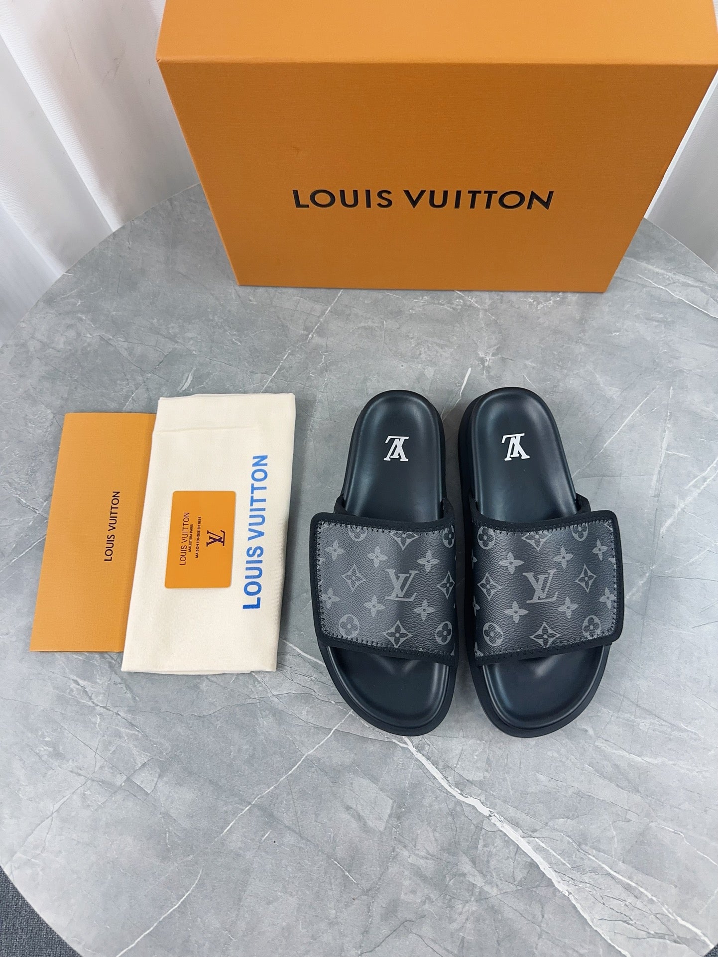 LuxluxHouse Best Quality Sandals Louis Vuitton