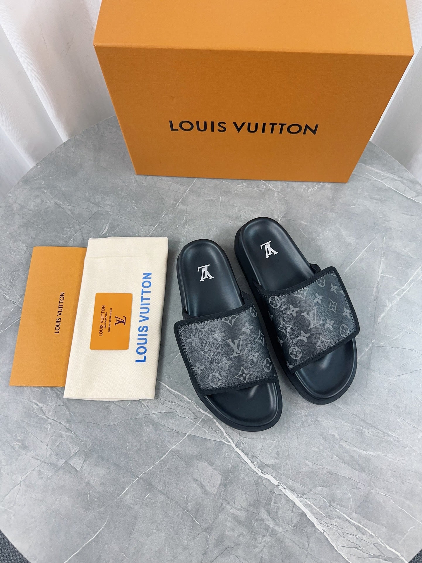LuxluxHouse Best Quality Sandals Louis Vuitton