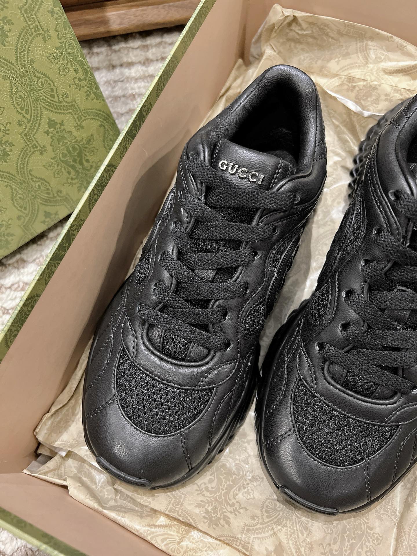 LuxluxHouse Best Quality Shoes Gucci