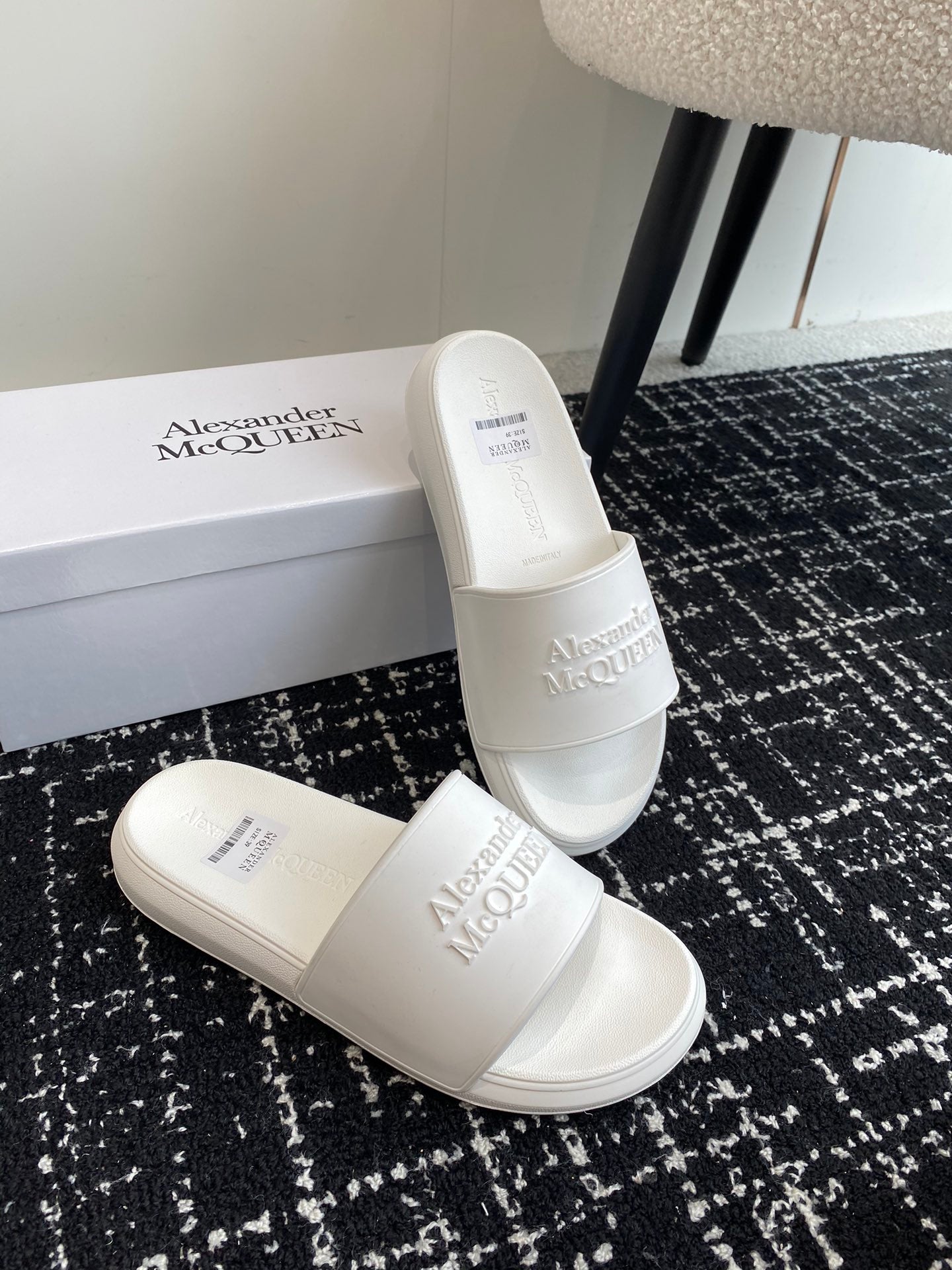 LuxluxHouse Best Quality Sandals Alexander McQueen