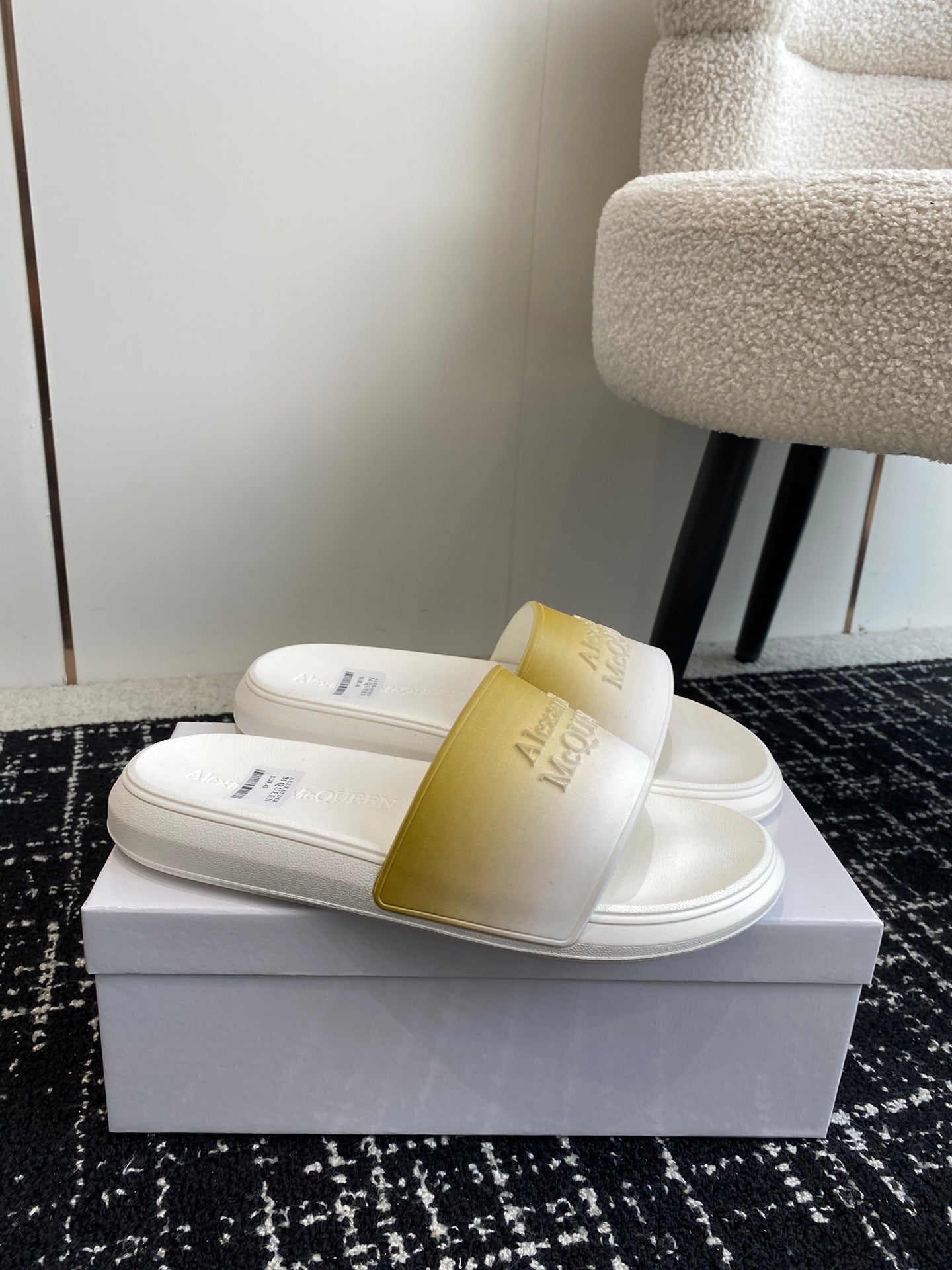 LuxluxHouse Best Quality Sandals Alexander McQueen