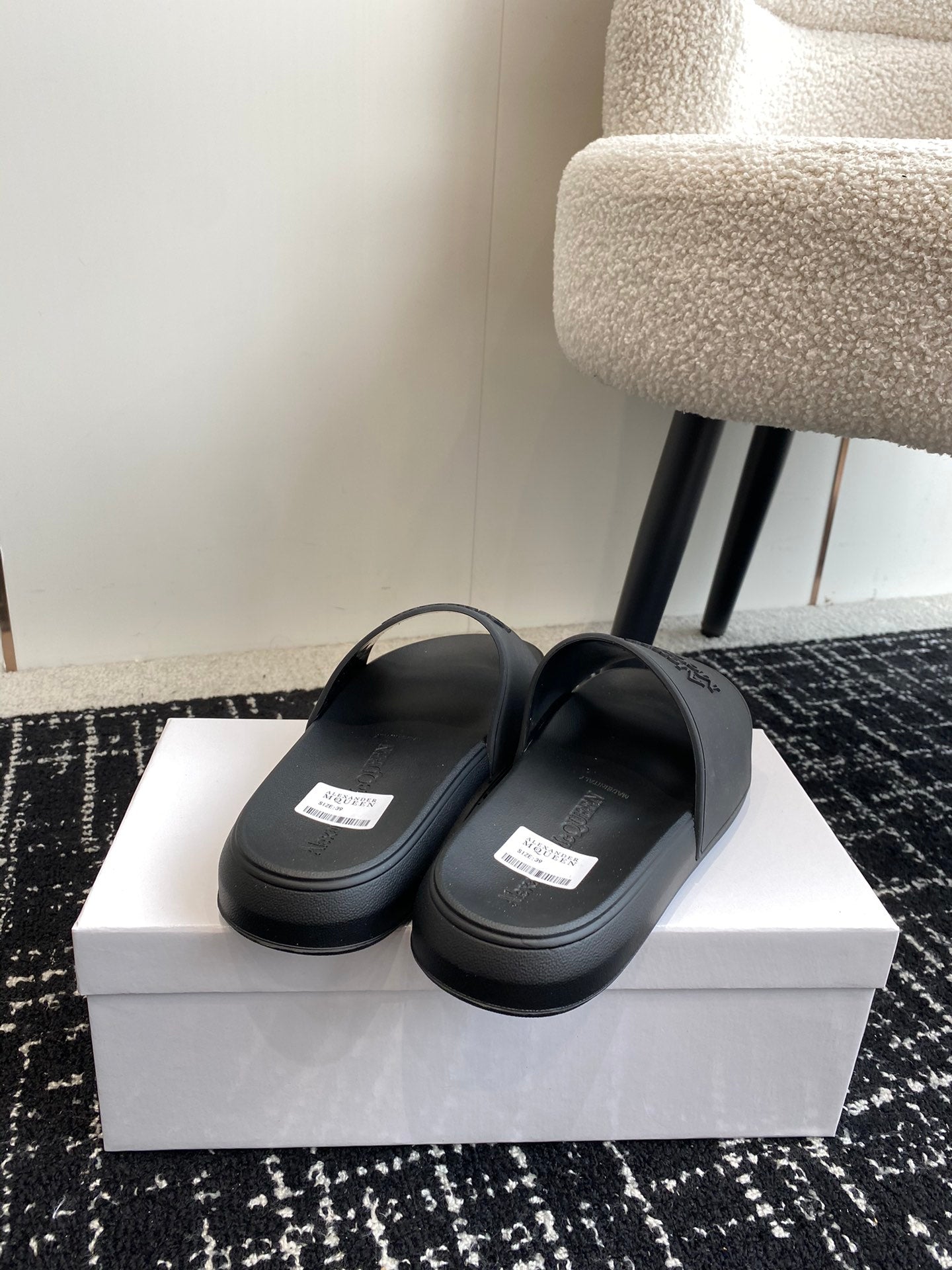 LuxluxHouse Best Quality Sandals Alexander McQueen