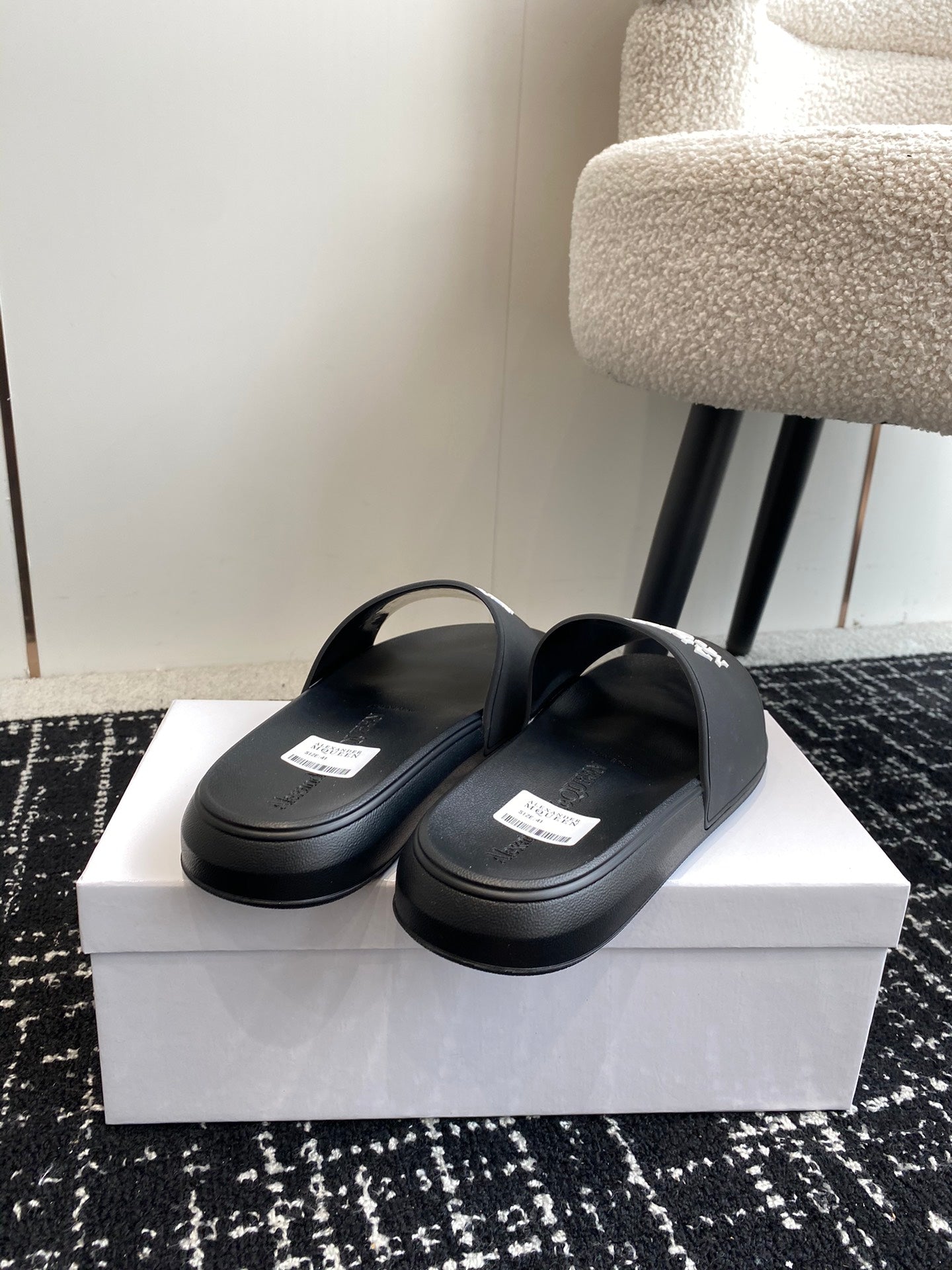 LuxluxHouse Best Quality Sandals Alexander McQueen