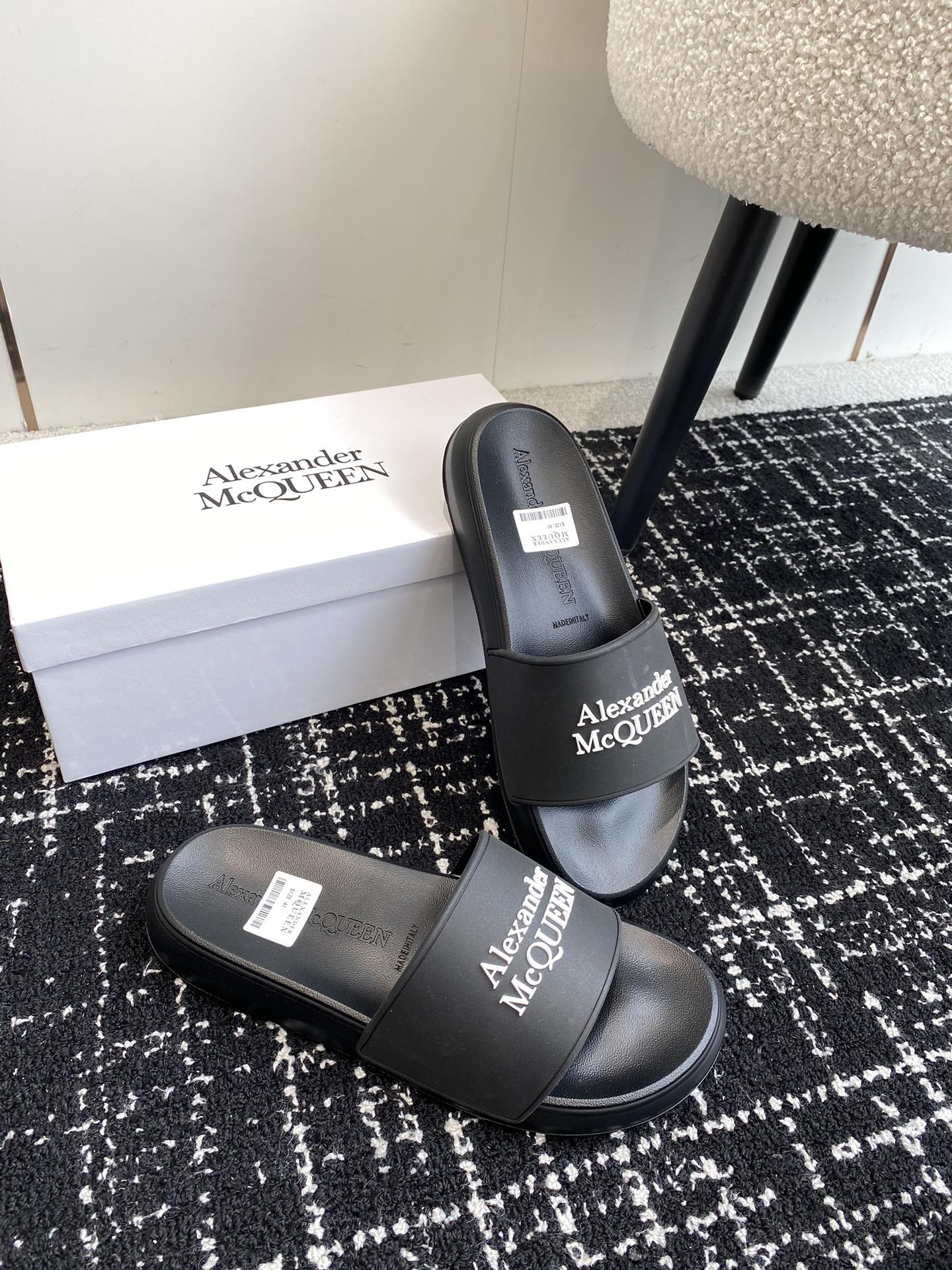 LuxluxHouse Best Quality Sandals Alexander McQueen