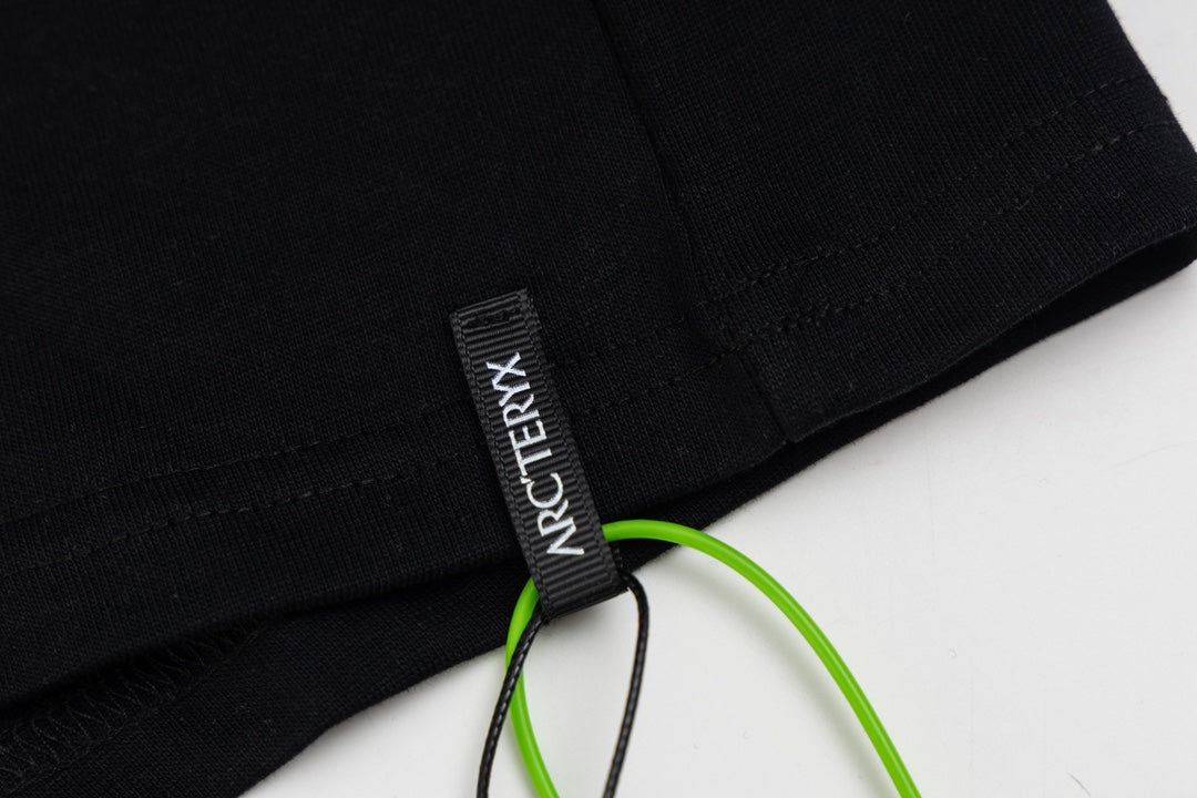 LuxluxHouse Best Quality Clothes T-shirt Arcteryx