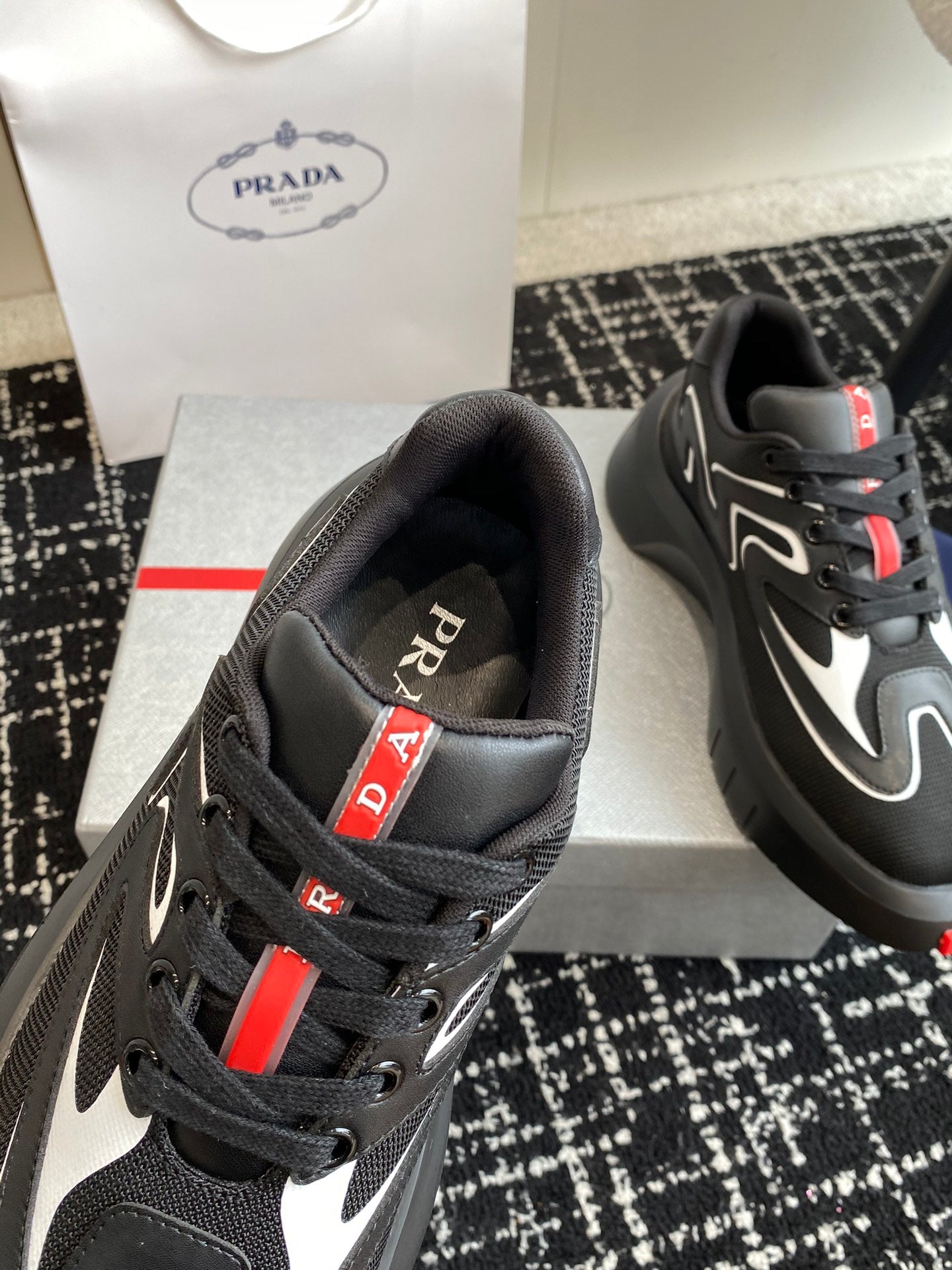 LuxluxHouse Best Quality Shoes Prada