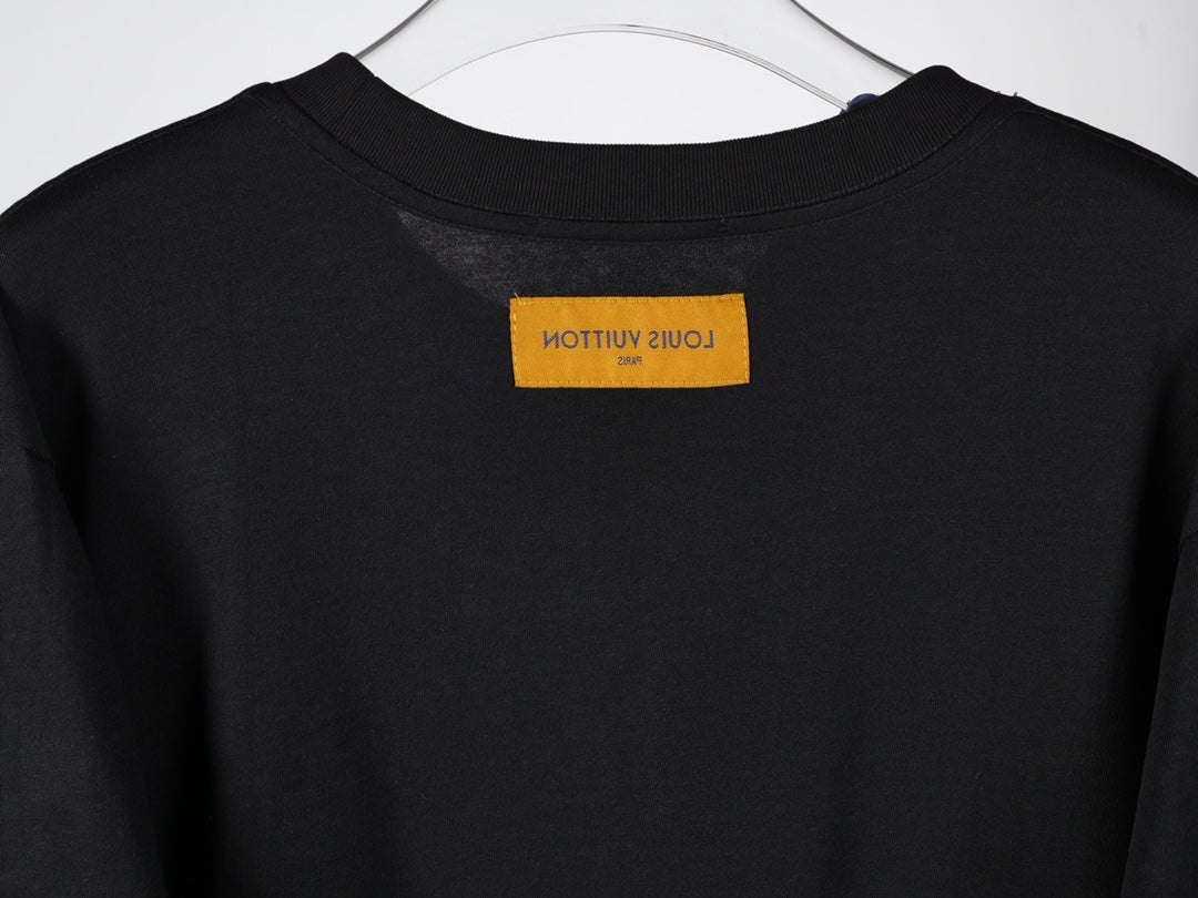 LuxluxHouse Best Quality Clothes T-shirt Louis Vuitton