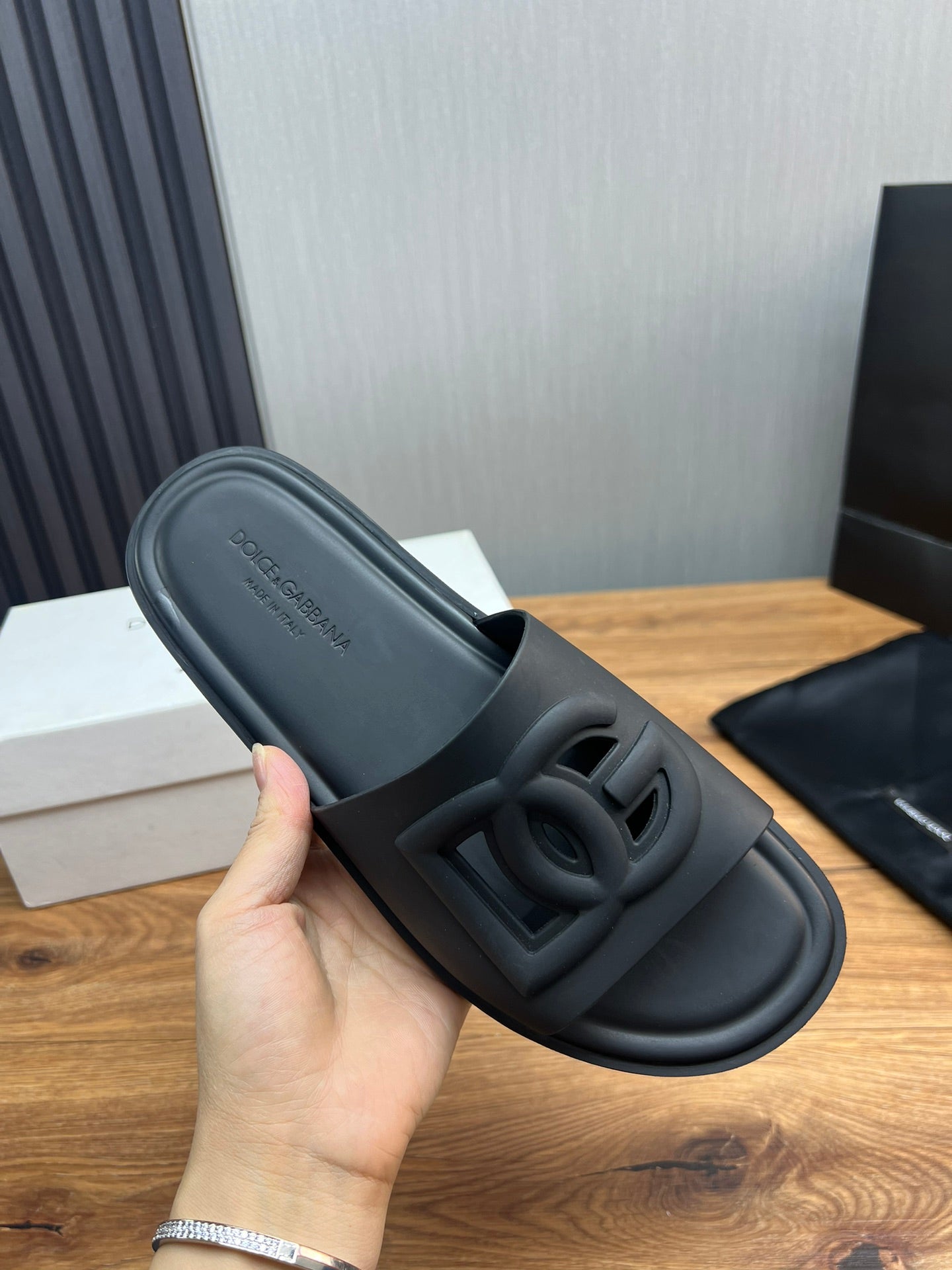 LuxluxHouse Best Quality Sandals Dolce & Gabbana