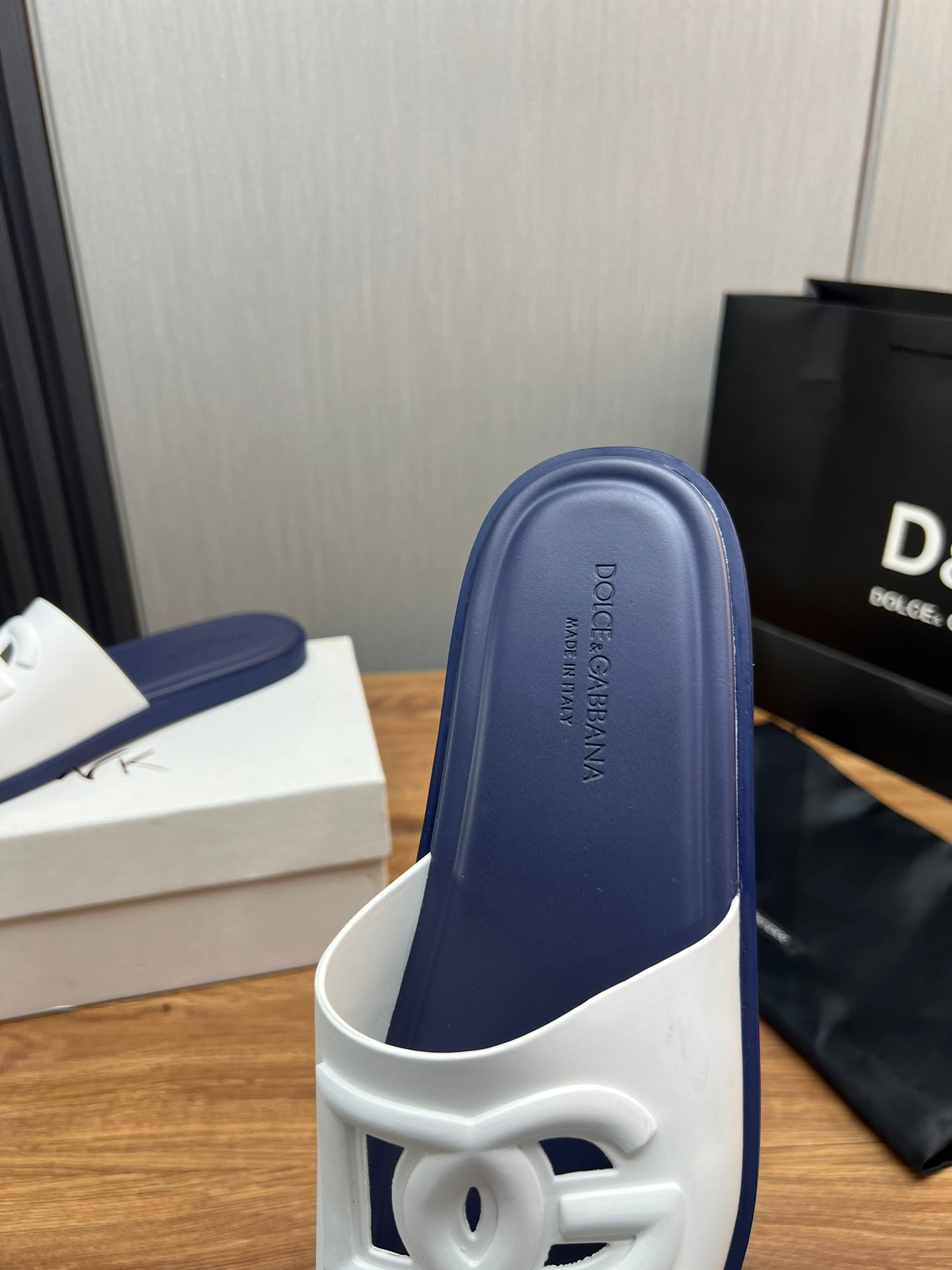 LuxluxHouse Best Quality Sandals Dolce & Gabbana