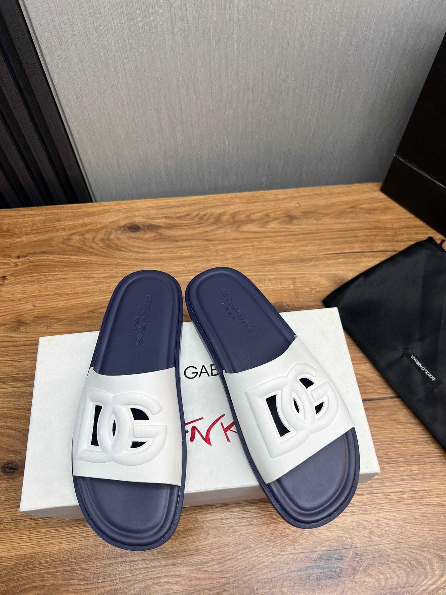 LuxluxHouse Best Quality Sandals Dolce & Gabbana