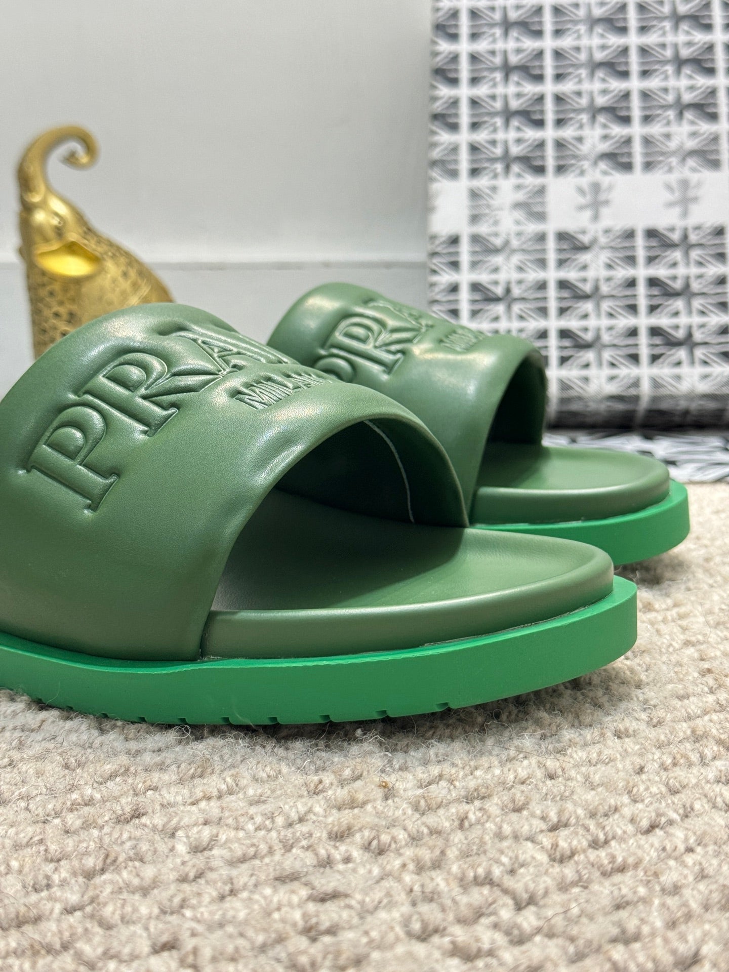 LuxluxHouse Best Quality Sandals Prada