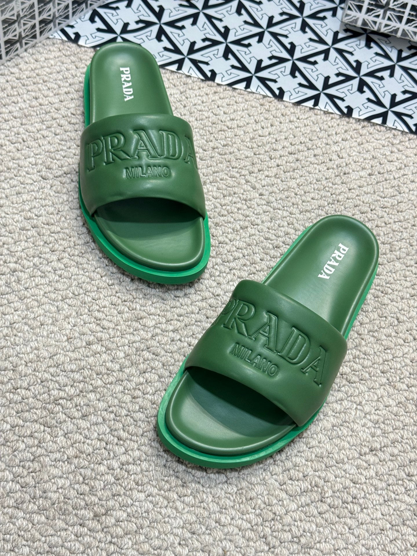 LuxluxHouse Best Quality Sandals Prada